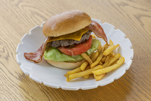 DIESEL（ディーゼル）: Glorious Chain Café