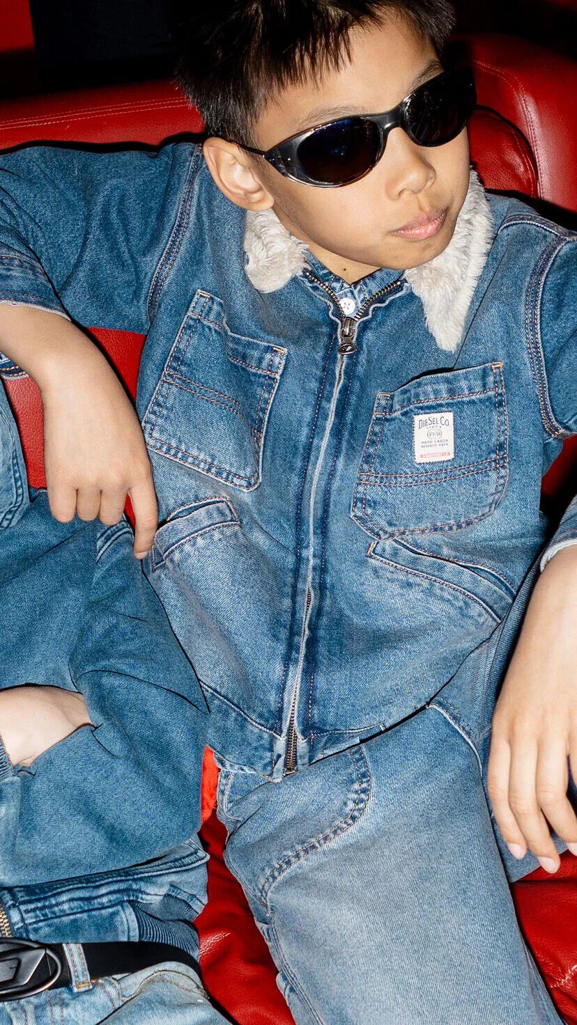 新品未使用！ディーゼル　セットアップ　16Y+14Y ネイビー✖️デニム DIESEL】ディーゼル キッズ ボーイ ガール｜コレクション｜ディーゼル