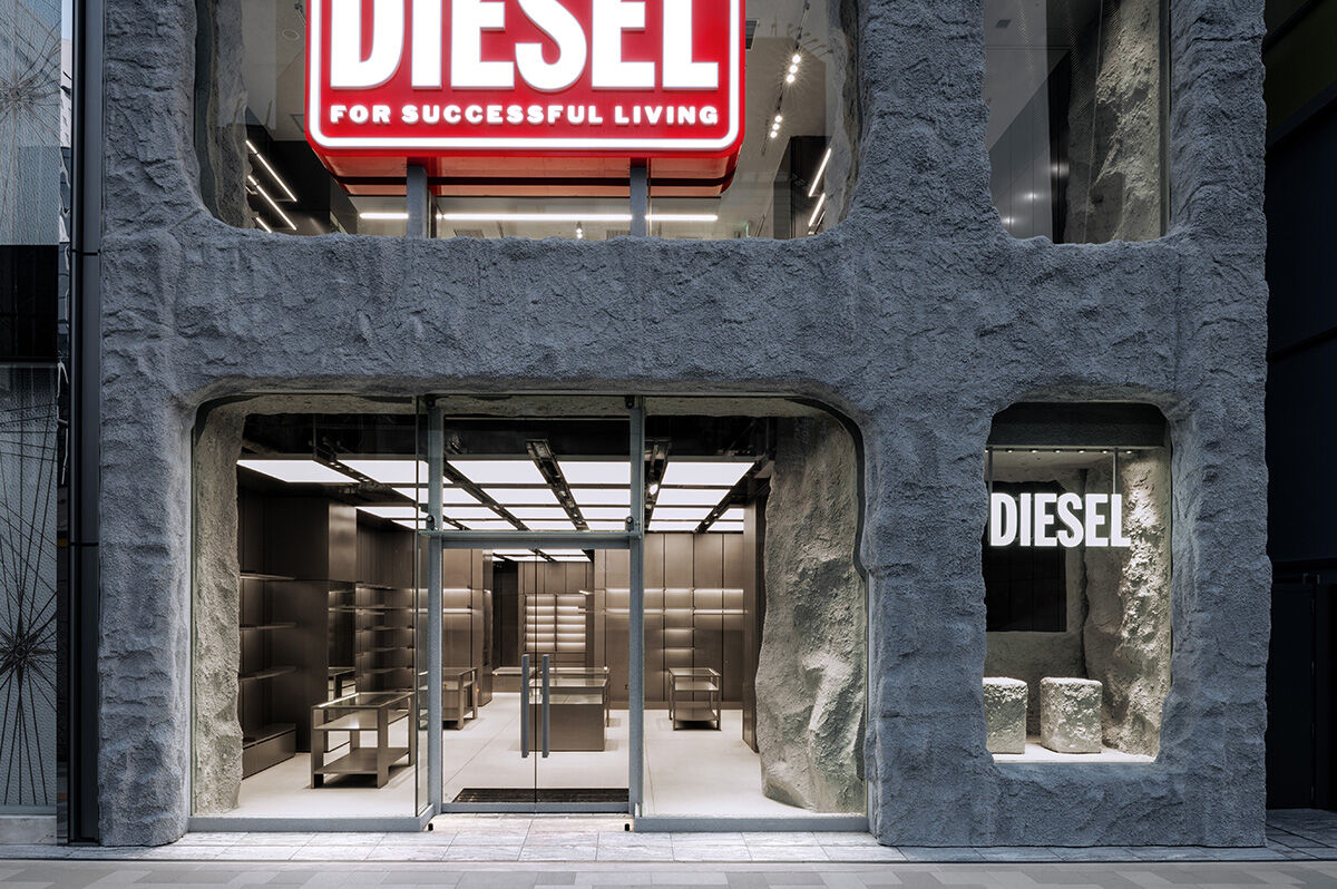 DIESEL ディーゼル 片耳用2つ 最終値下げ⚠️ DIESEL】 2026春夏 キャンペーン ｜ディーゼル公式オンラインストア