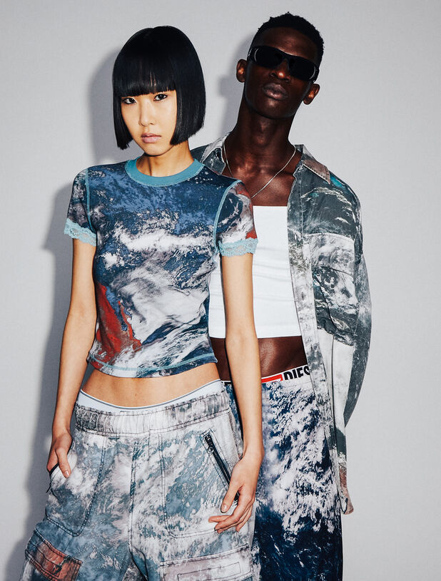 カモフラージュに新たな視点を加えた「プラネットカモ」プリント  