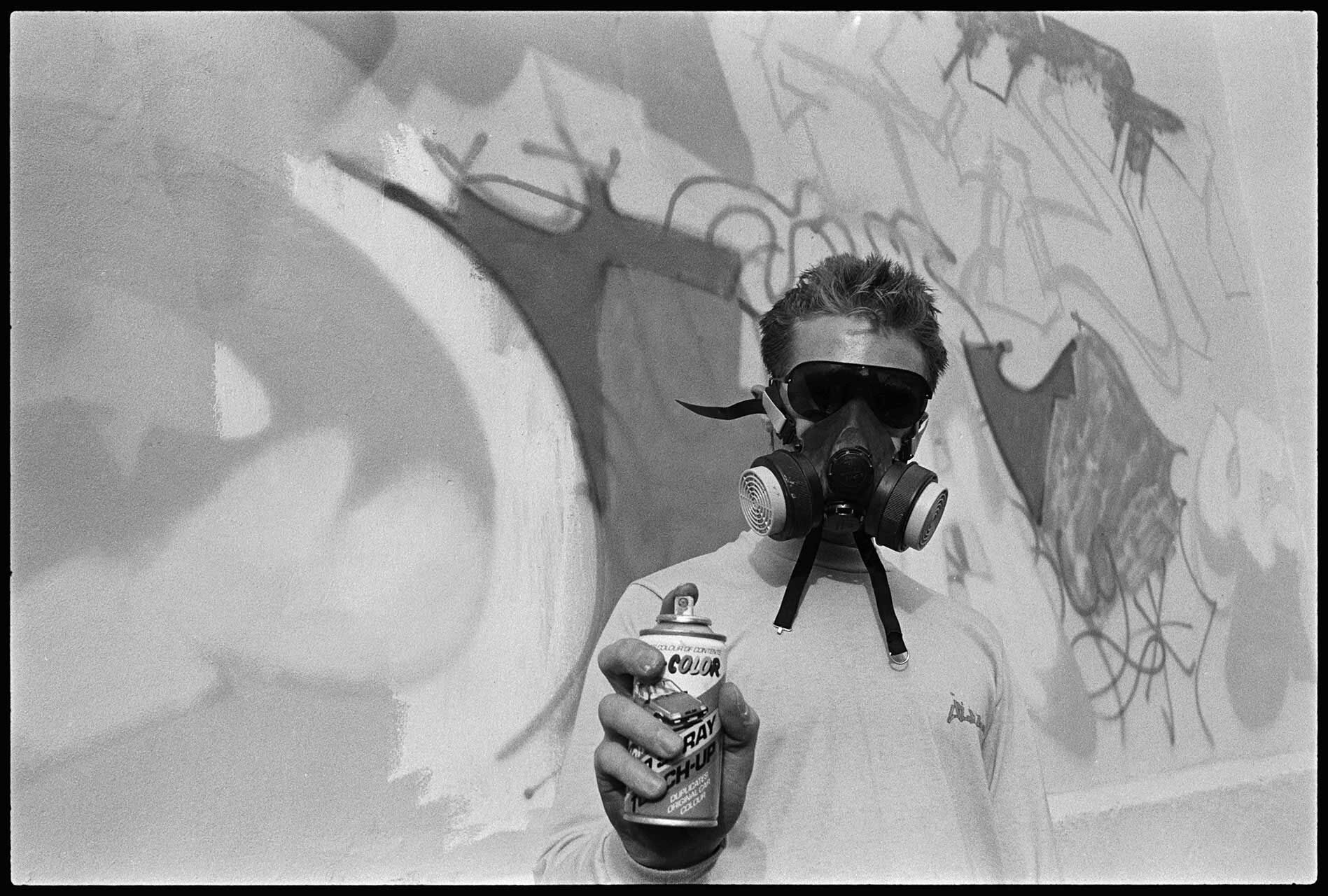 BEEZER「VOICES!」 - English｜DIESEL ART GALLERY｜ディーゼル（DIESEL）公式オンラインストア