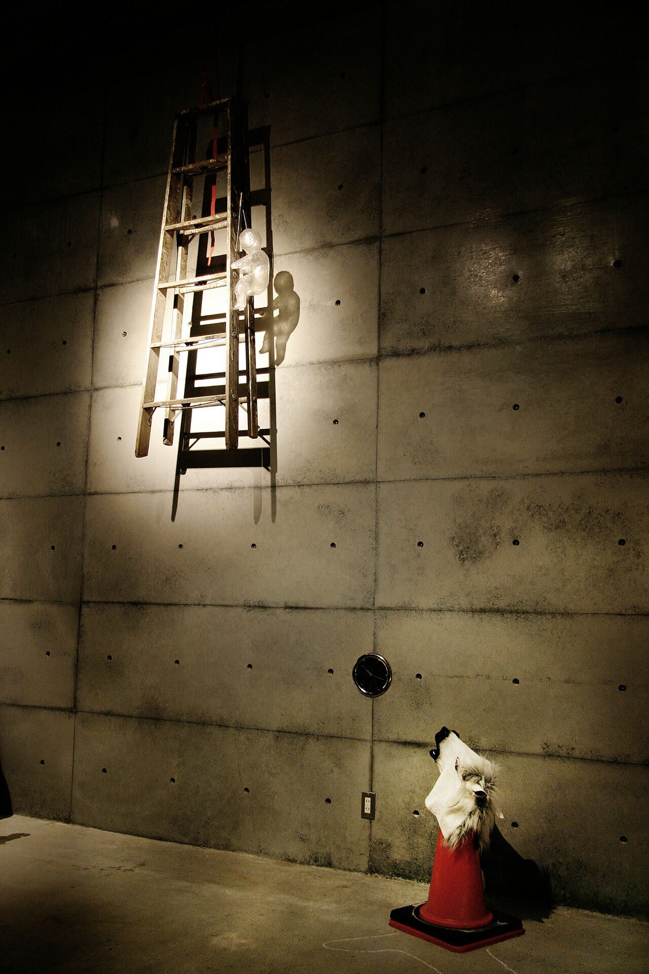 Mark Jenkins & Miho Kinomura 「Glazed Paradise」｜DIESEL ART