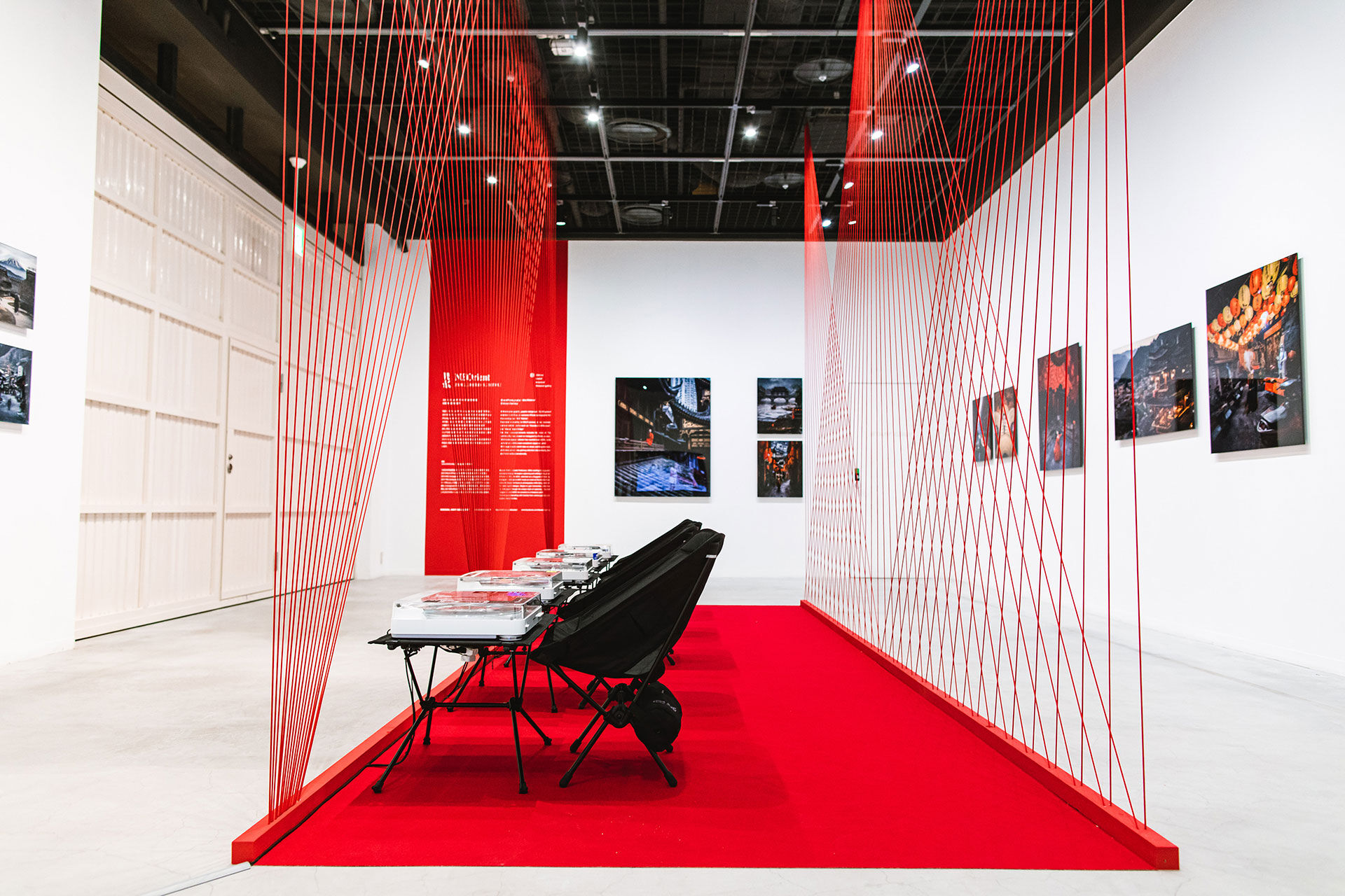 スペシャル特典 RK個展「NEOrient（ネオリエント）」 ART English｜DIESEL - アート+写真