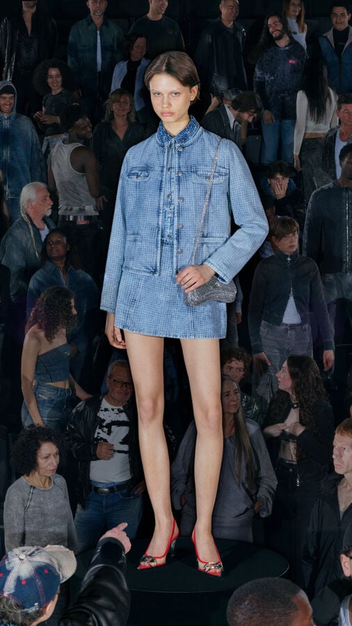 ウィメンズ デニムコレクション