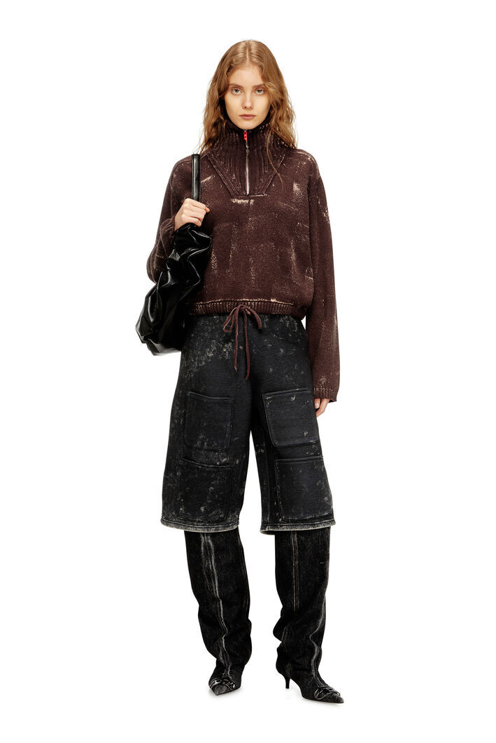 プルオーバーニット