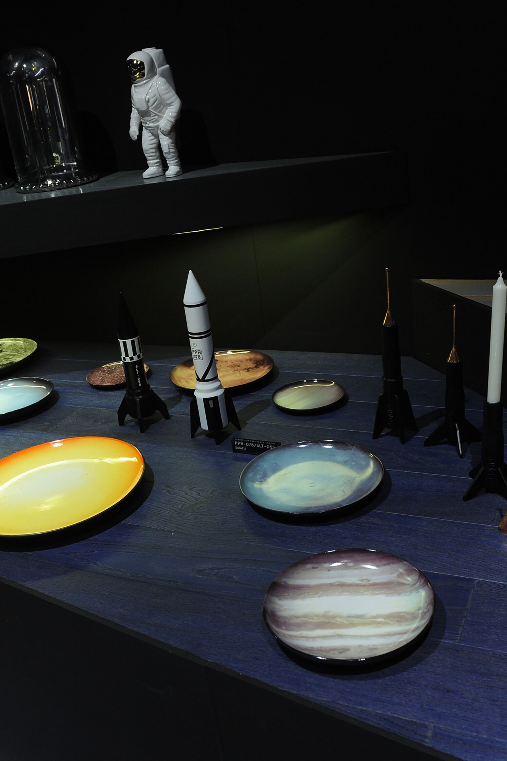 Diesel - 10825 COSMIC DINER, Unisex's Porcelain dinner plate "jupiter" in ブラウン/ホワイト - 2