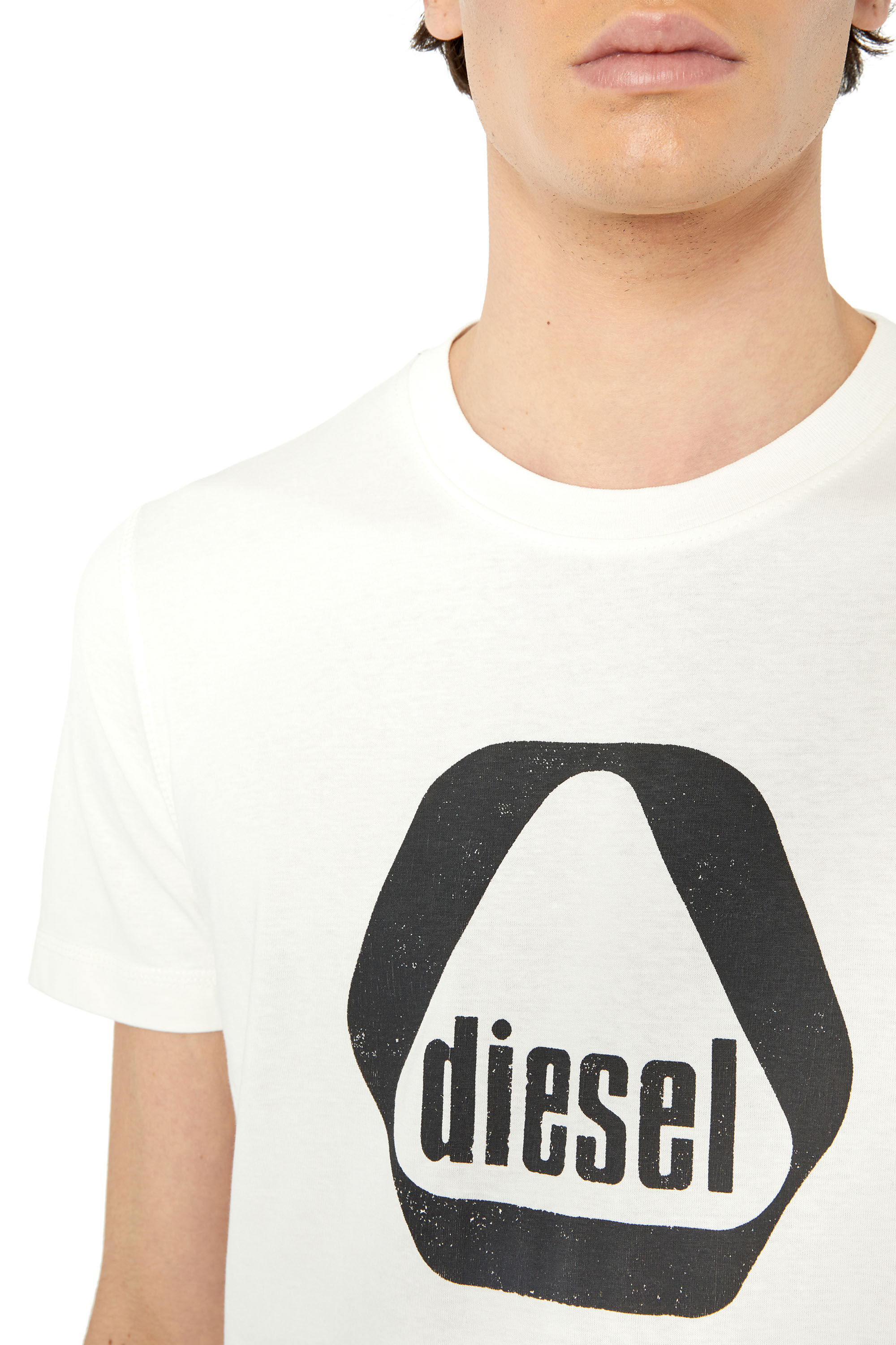 T-DIEGOR-G10（MEN）: ロゴプリントTシャツ ｜ディーゼル（DIESEL 