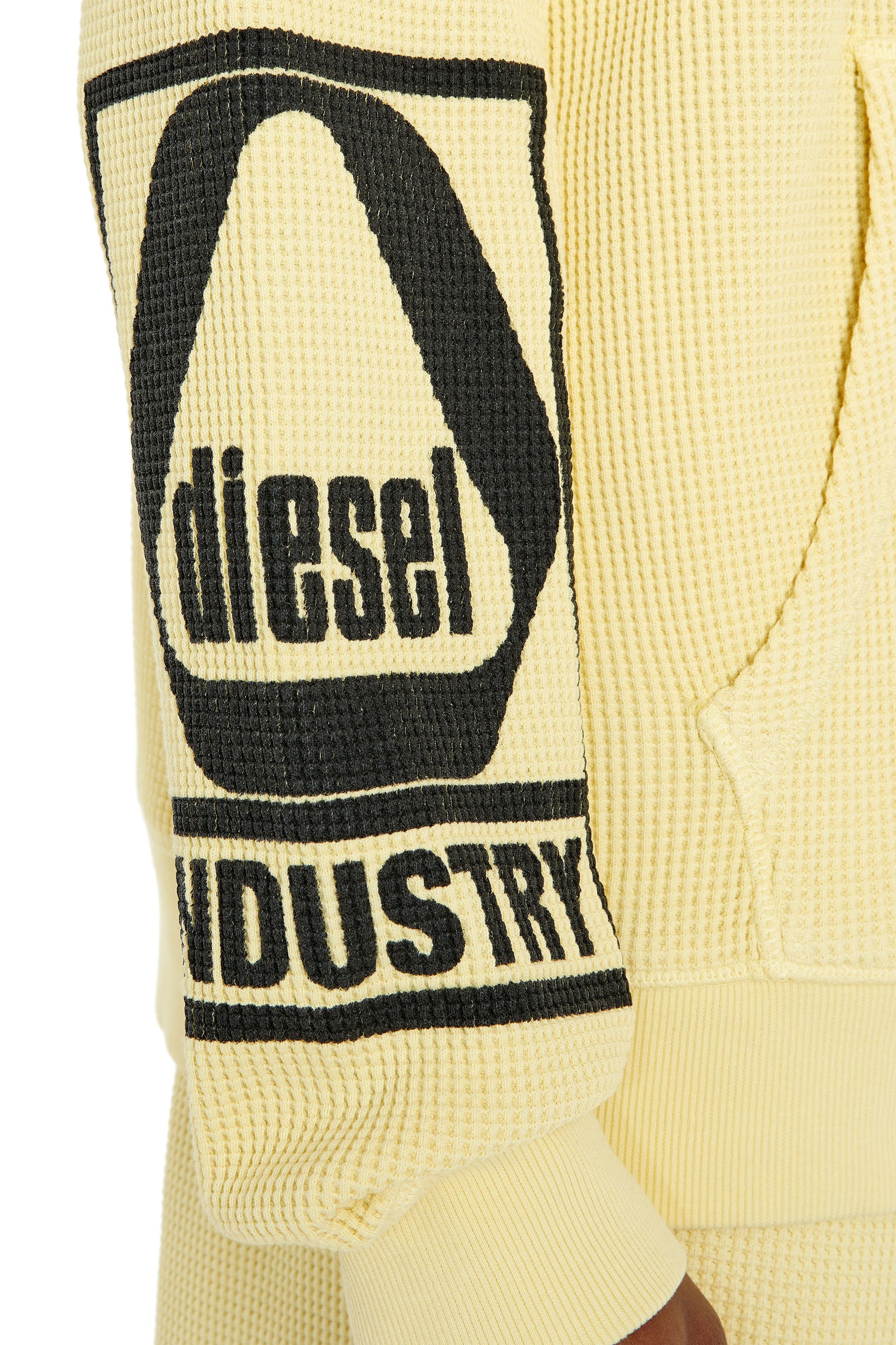 Diesel - S-GINAFFLE-HOOD-ZIP, Male's スウェット フーディー ジップアップ in Yellow - 4
