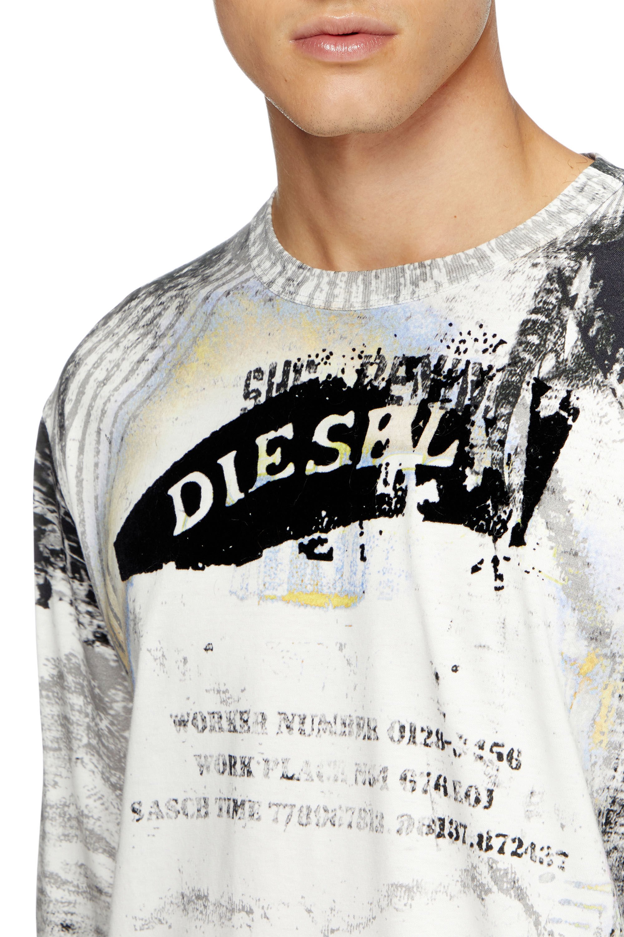 Diesel - T-CRANE-LS-S4, Male's Long-sleeve T-shirt with  fuzzy trims in ホワイト/グレー - 4