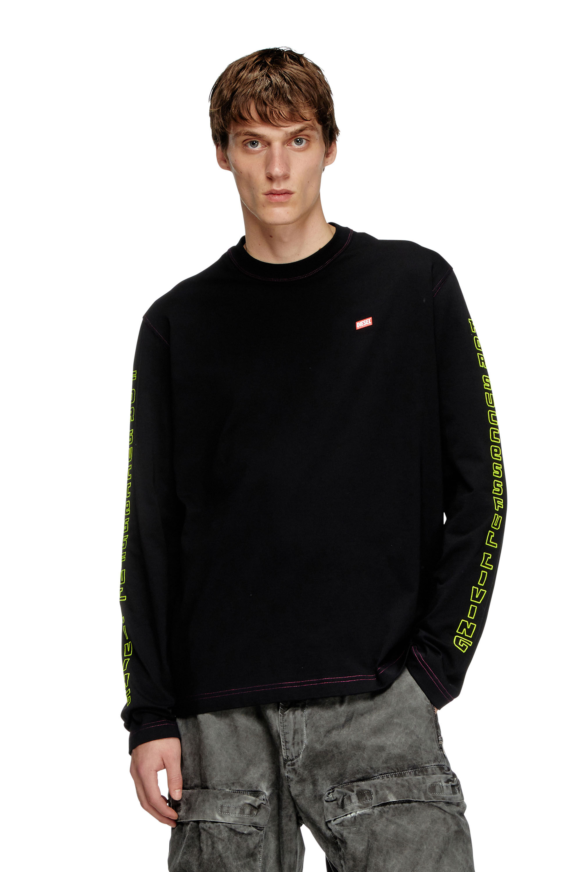 Diesel - T-CRANE-LS-R1, Male's Long-sleeve T-shirt with apple core print in ブラック - 3