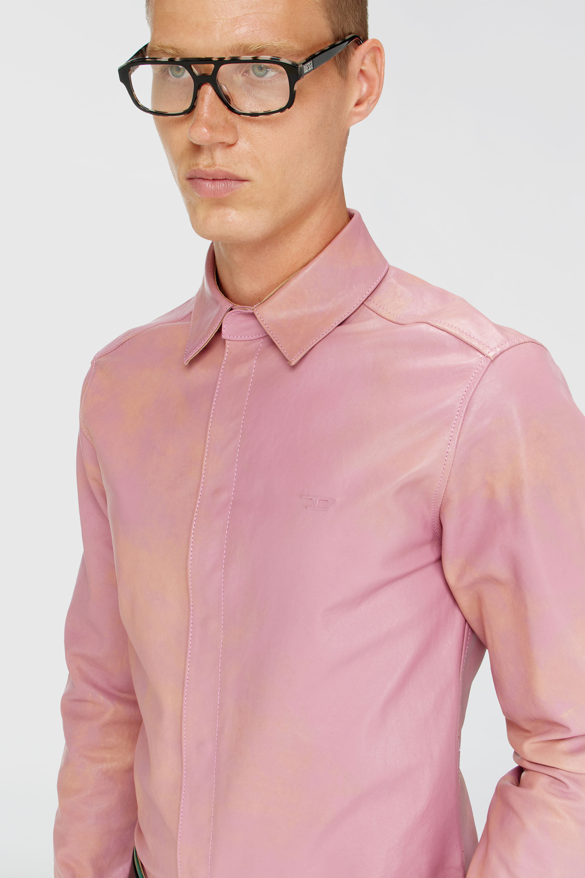 Diesel - S-CIRT, Male's Shirt in treated leather in ピンク / ホワイト - 4
