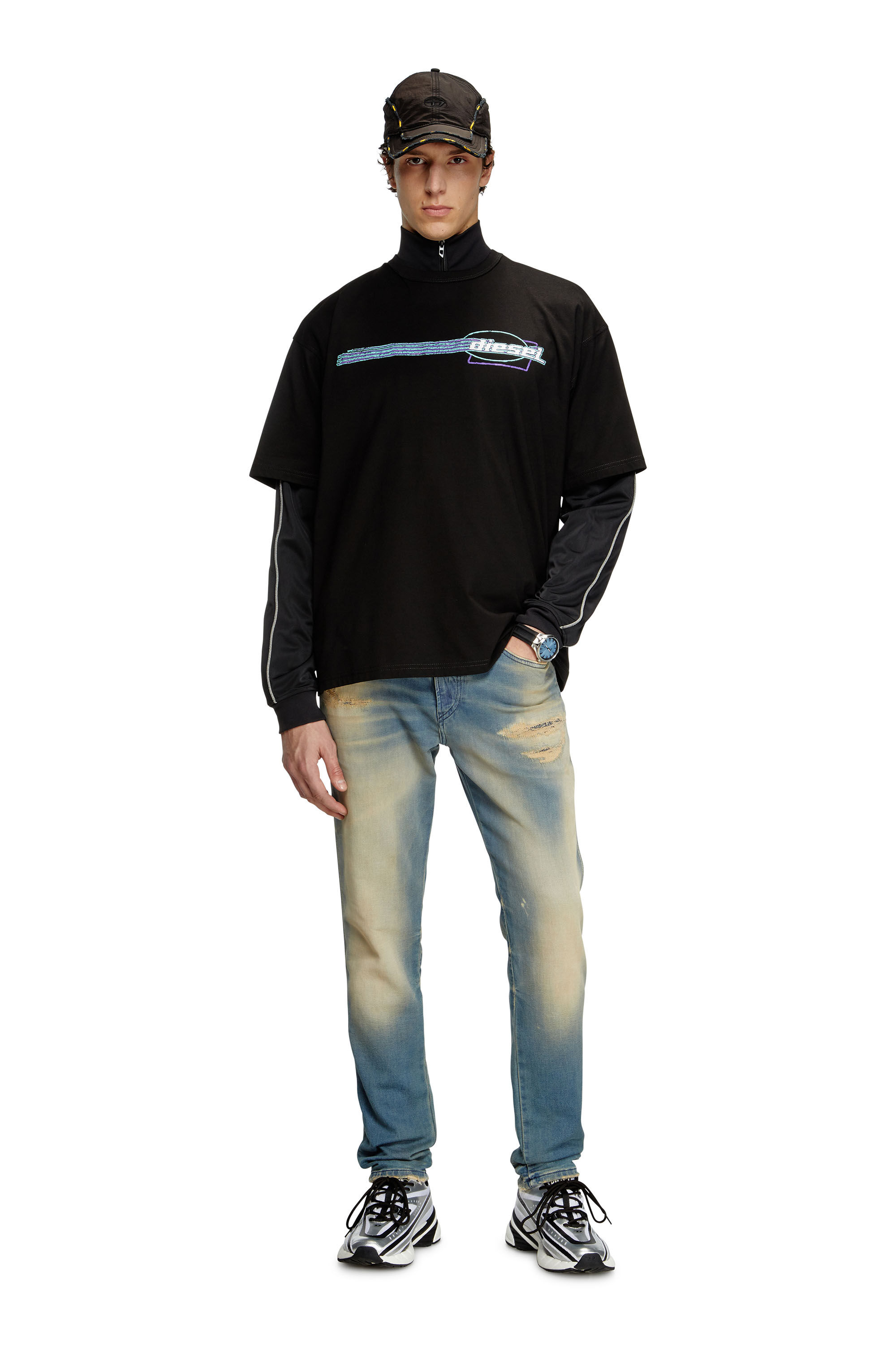 Diesel - T-BOXT-R16, Male's T-shirt with flocked logo graphics in ブラック - 1