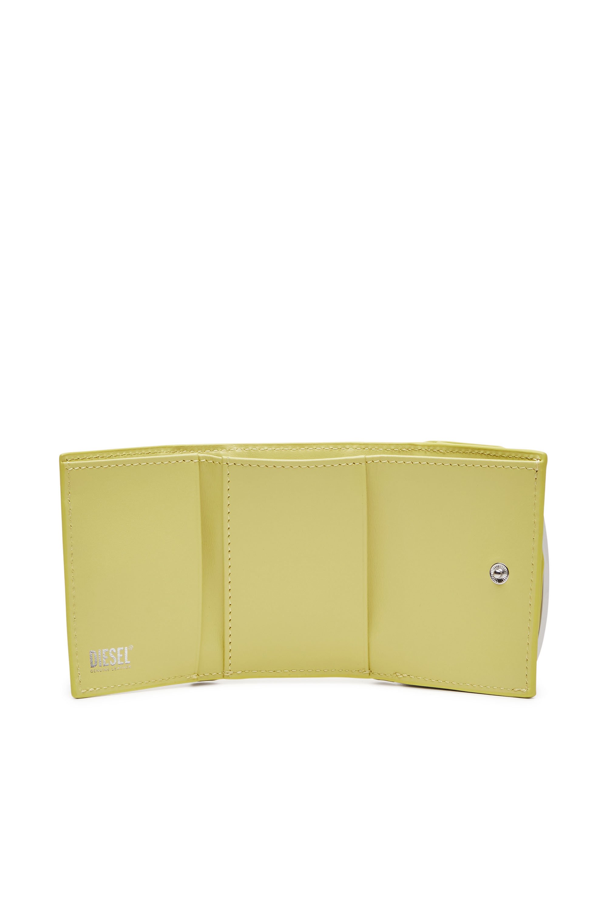 Diesel - 1DR TRI FOLD COIN XS II, Female's Tri-fold wallet in pastel leather in イエロー - 3