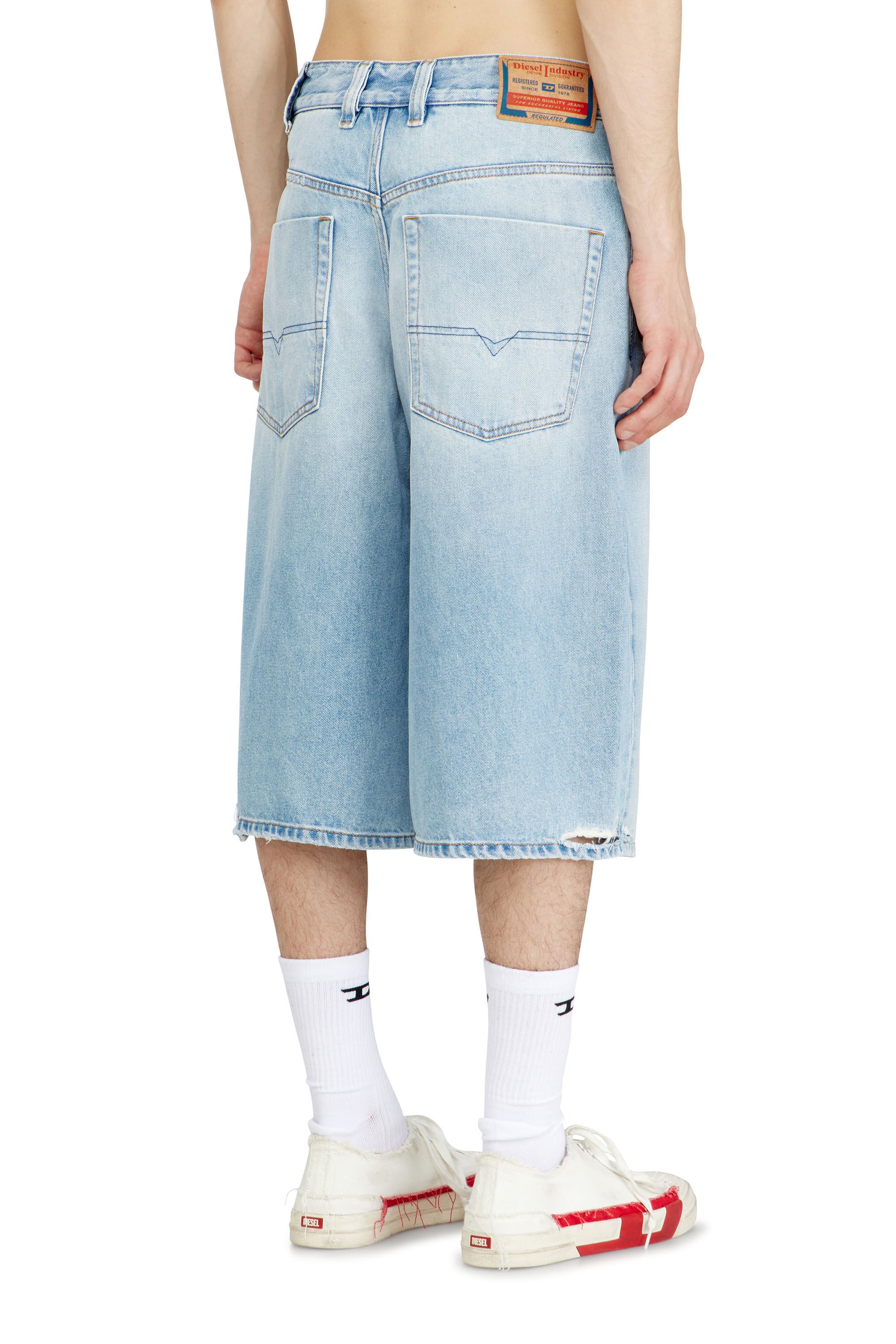 Diesel - D-ENIM-M-SHORT, Unisex's Shorts in destroyed denim in ライトブルー - 4