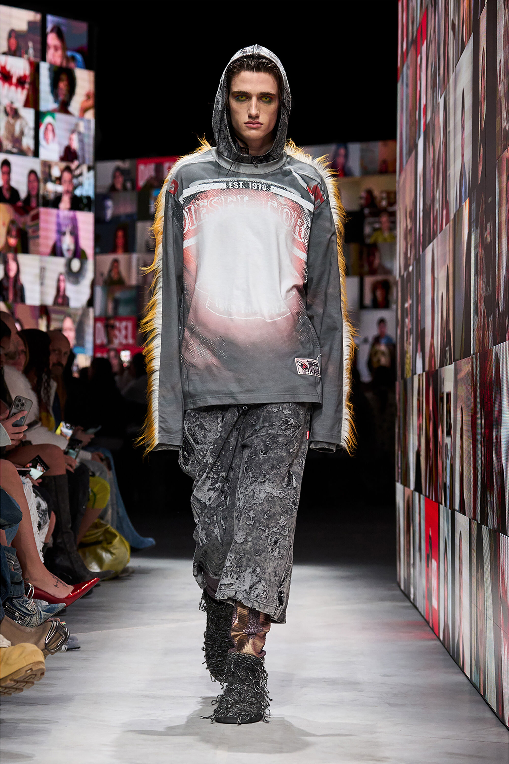 T-CRANE-LS-FUR Long-sleeve T-shirt with fuzzy trims｜グレー｜メンズ｜DIESEL