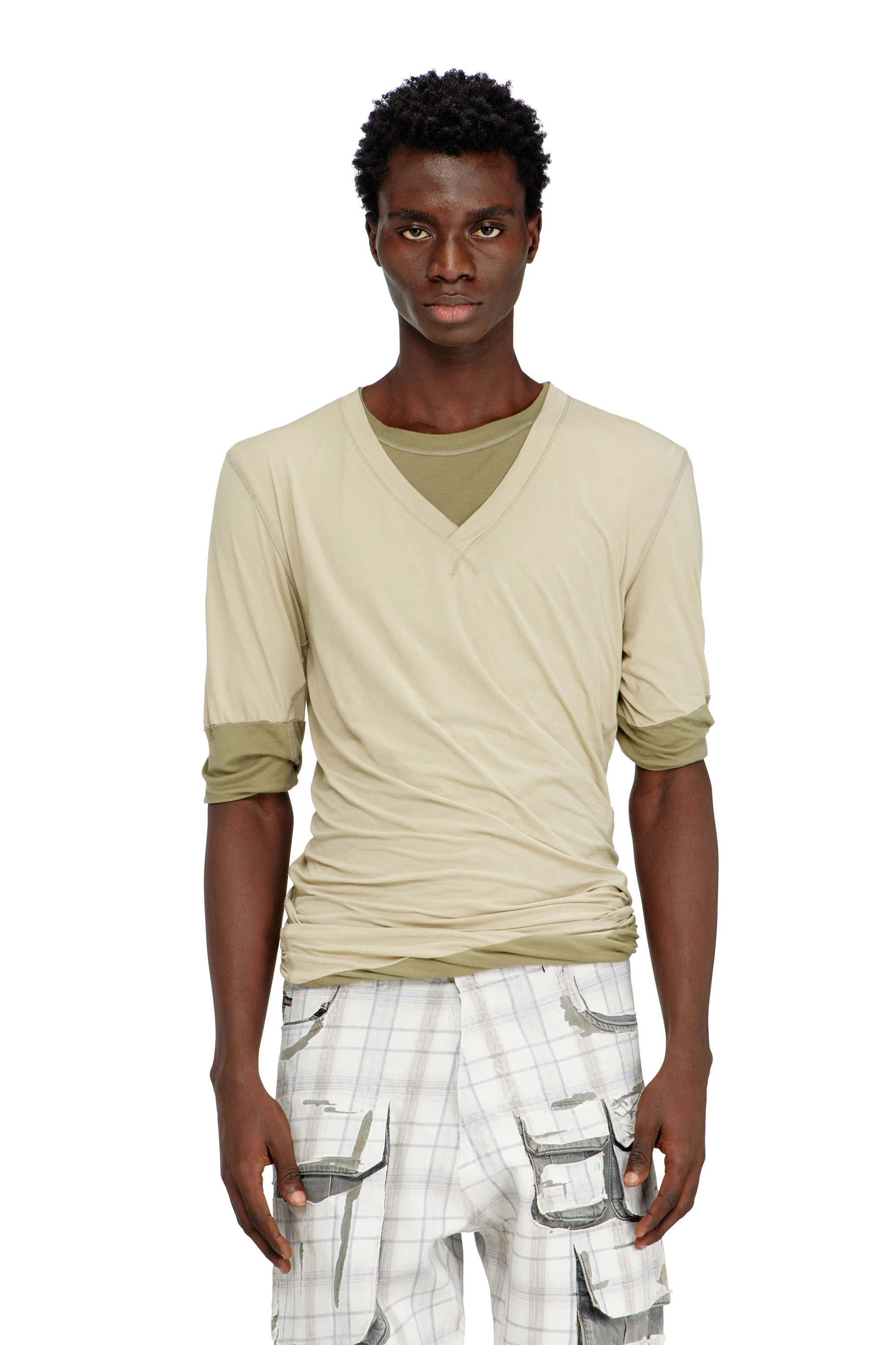 Diesel - T-MOODY-PLAIN, Male's Twisted double-layer top in グリーン - 3