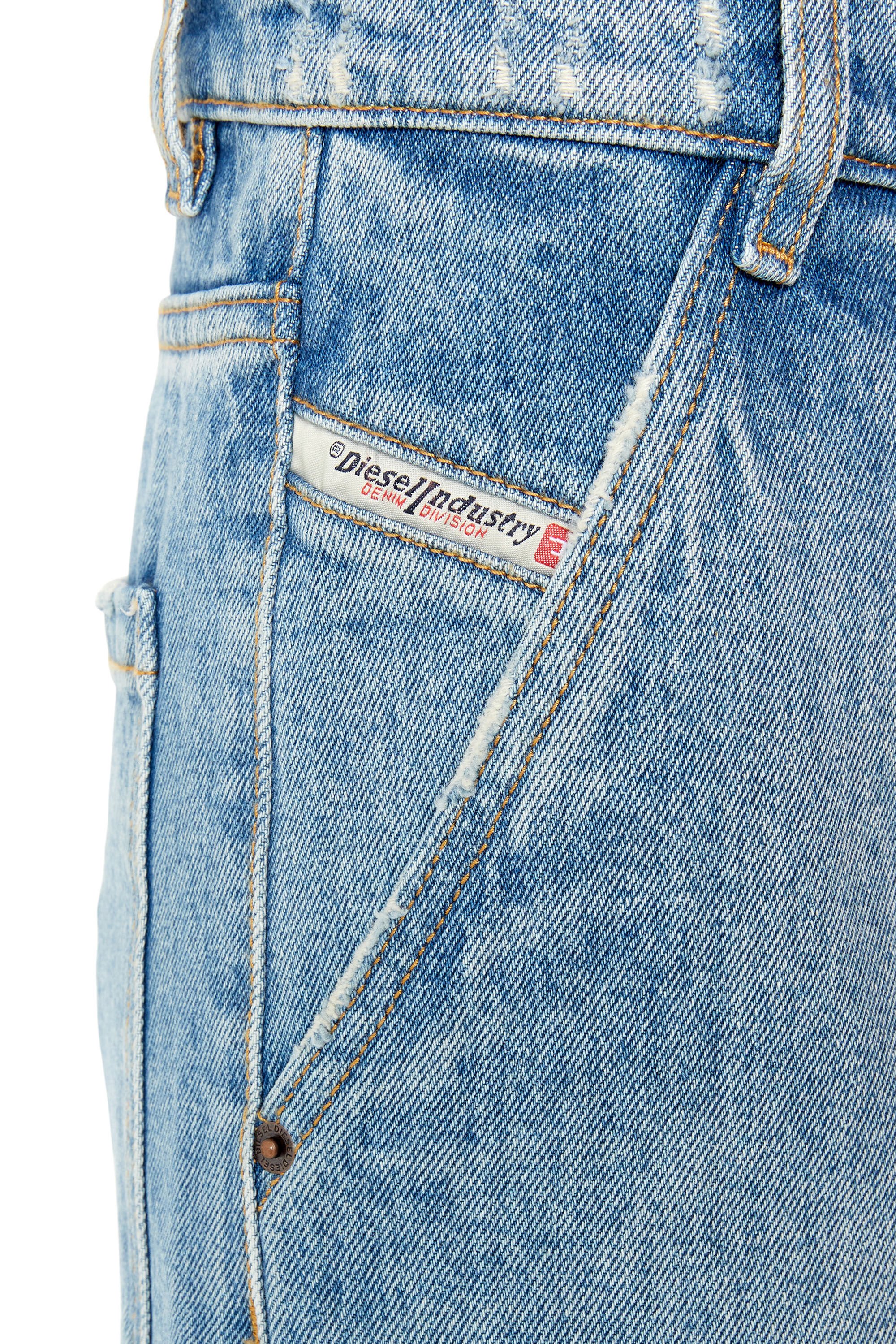 Diesel - Straight Jeans 1996 D-Sire 0EMAG, Female's SS23  デニム ルーズフィット ワークパンツ in ライトブルー - 4