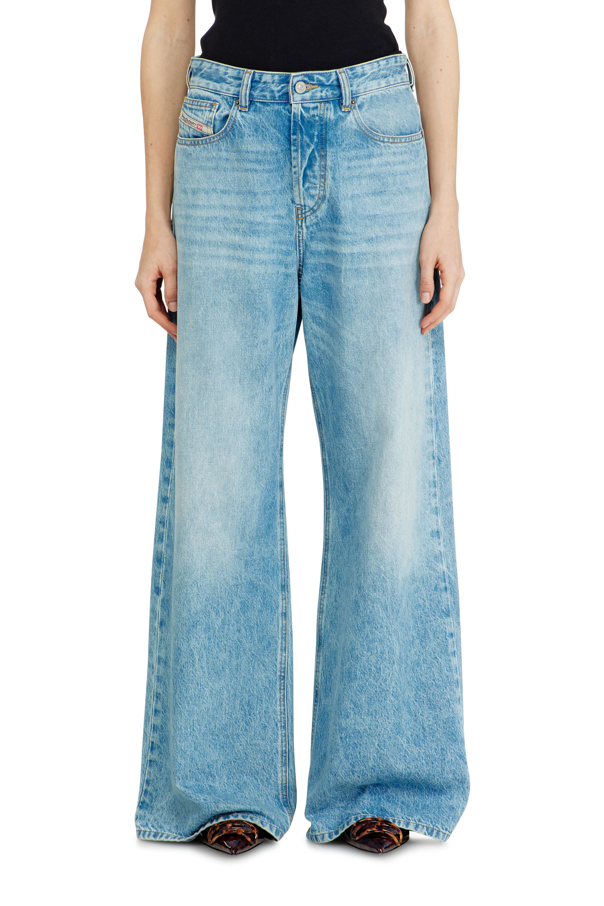Diesel - Unisex's Relaxed Jeans 1996 D-Sire 09I29, ライトブルー - 4