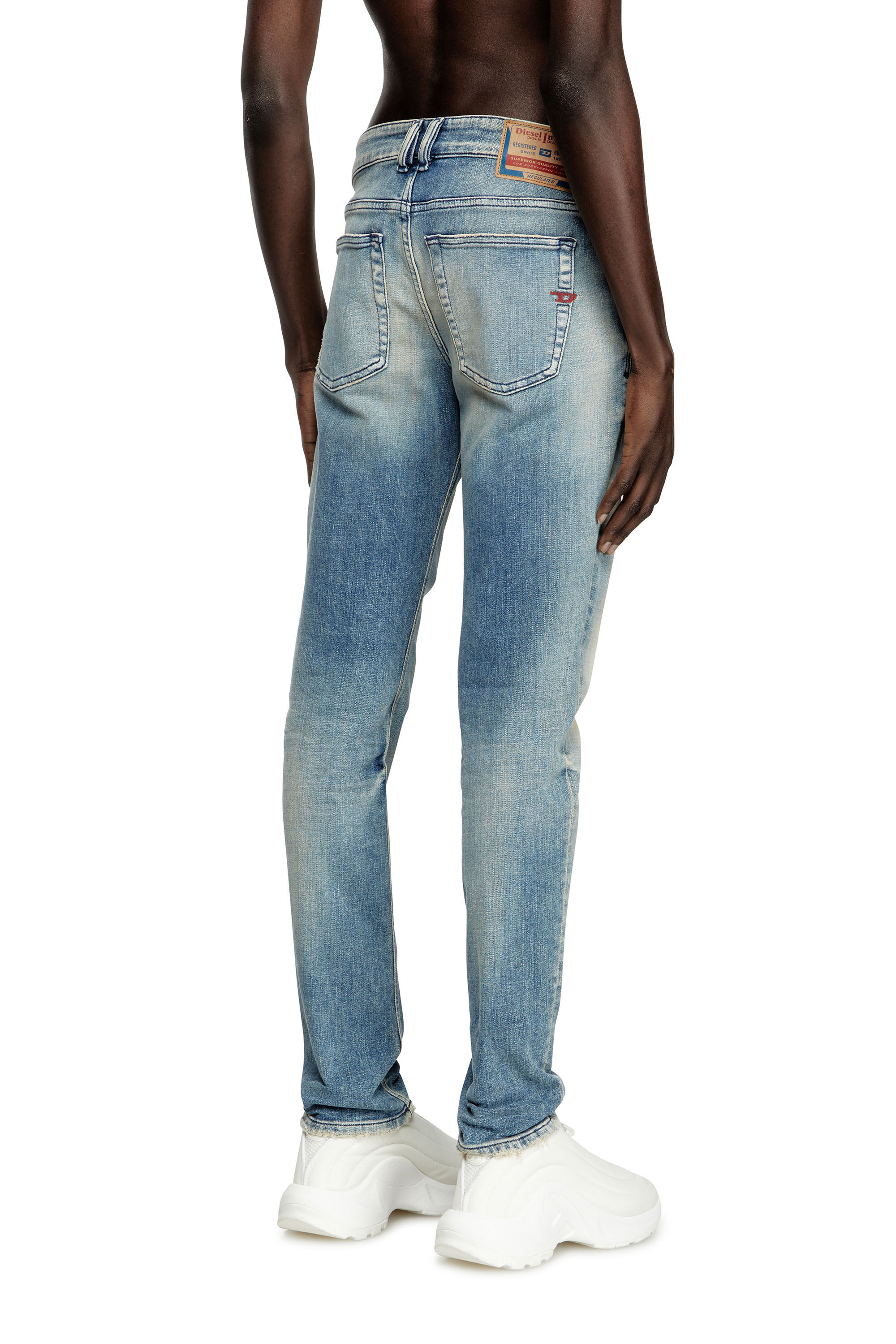 Diesel - Male's Skinny Jeans 1979 Sleenker 09K58, ライトブルー - 5