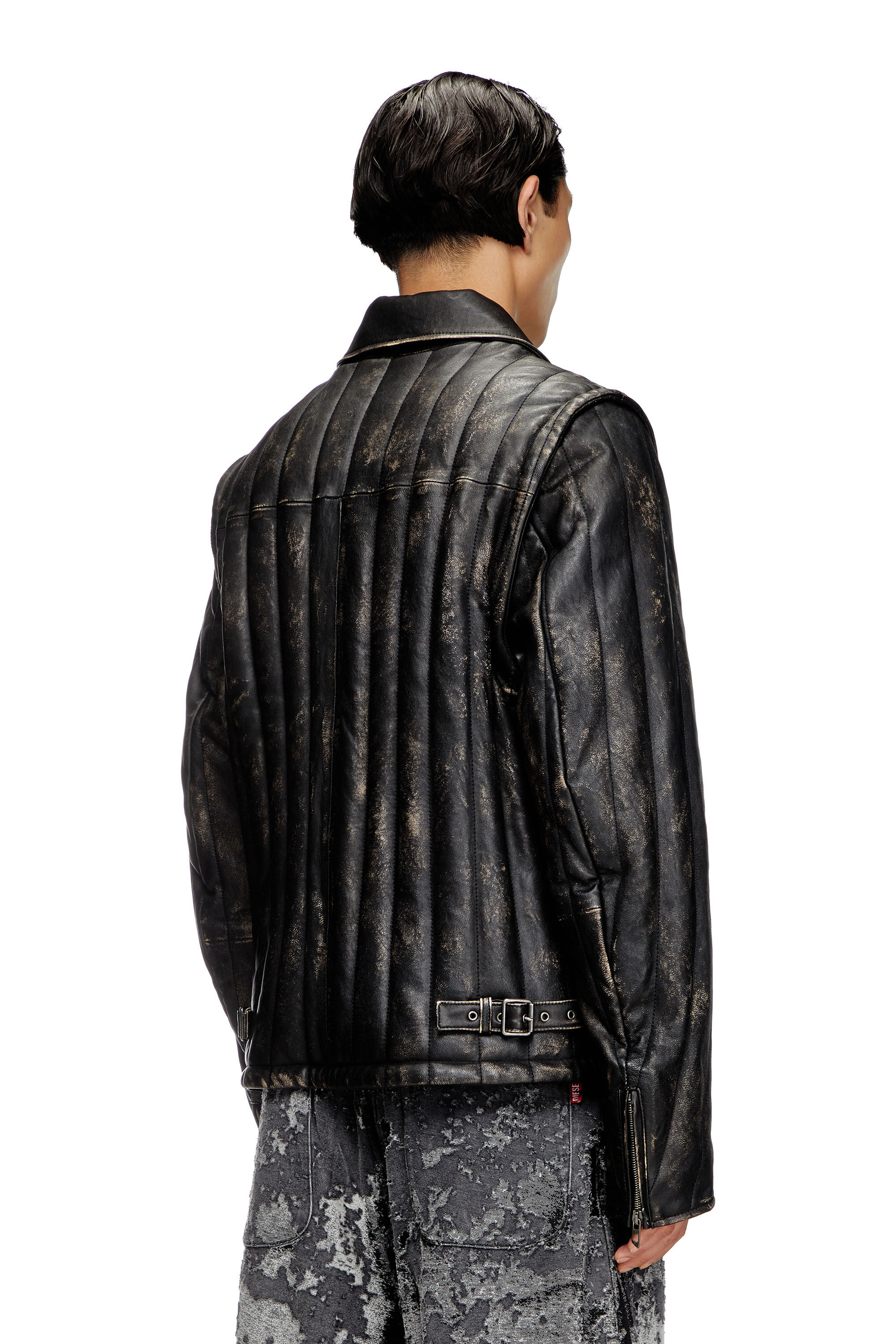 Diesel - L-ALBERT, Male's Distressed quilted leather jacket/vest in ブラック - 5