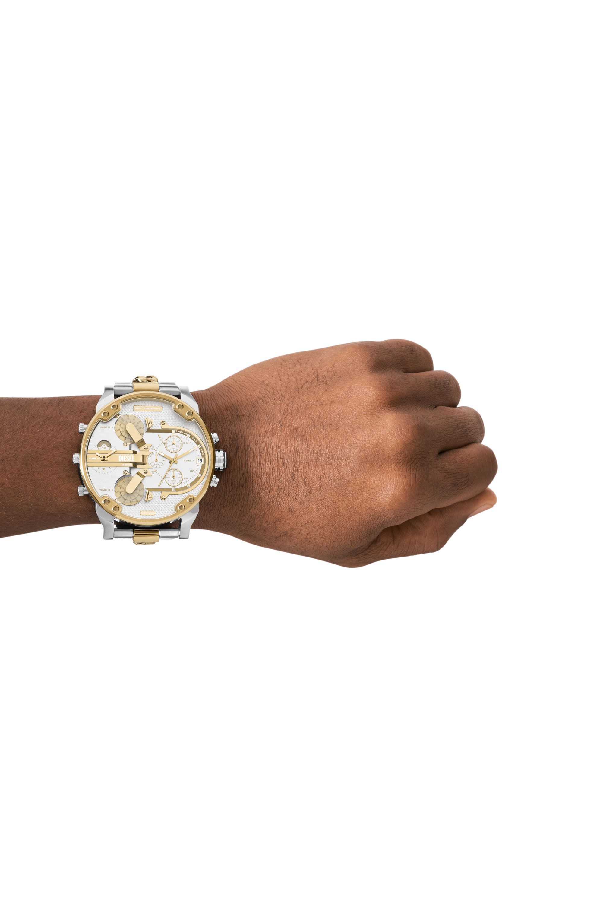 Diesel - DZ7486 WATCH, Male's Mr. Daddy 2.0 Two-Tone Stainless Steel Watch in シルバー/ゴールド - 4