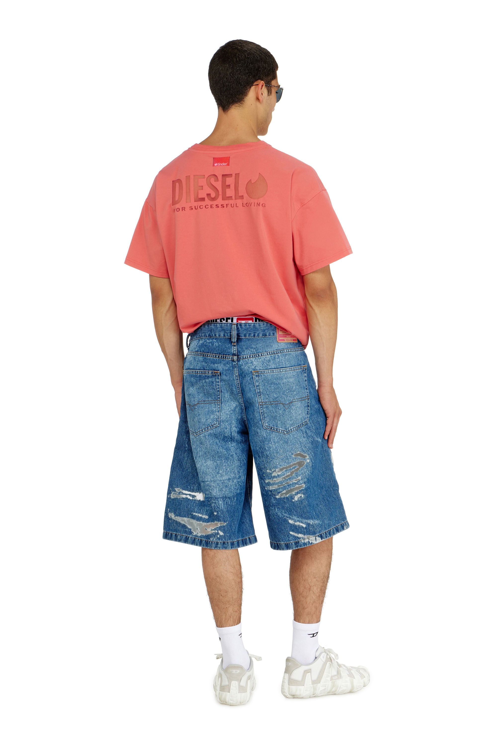 Diesel - PR-T-NORM-CHITIND-R, Unisex's T-shirt with transparent back logo in コーラルローズ - 1