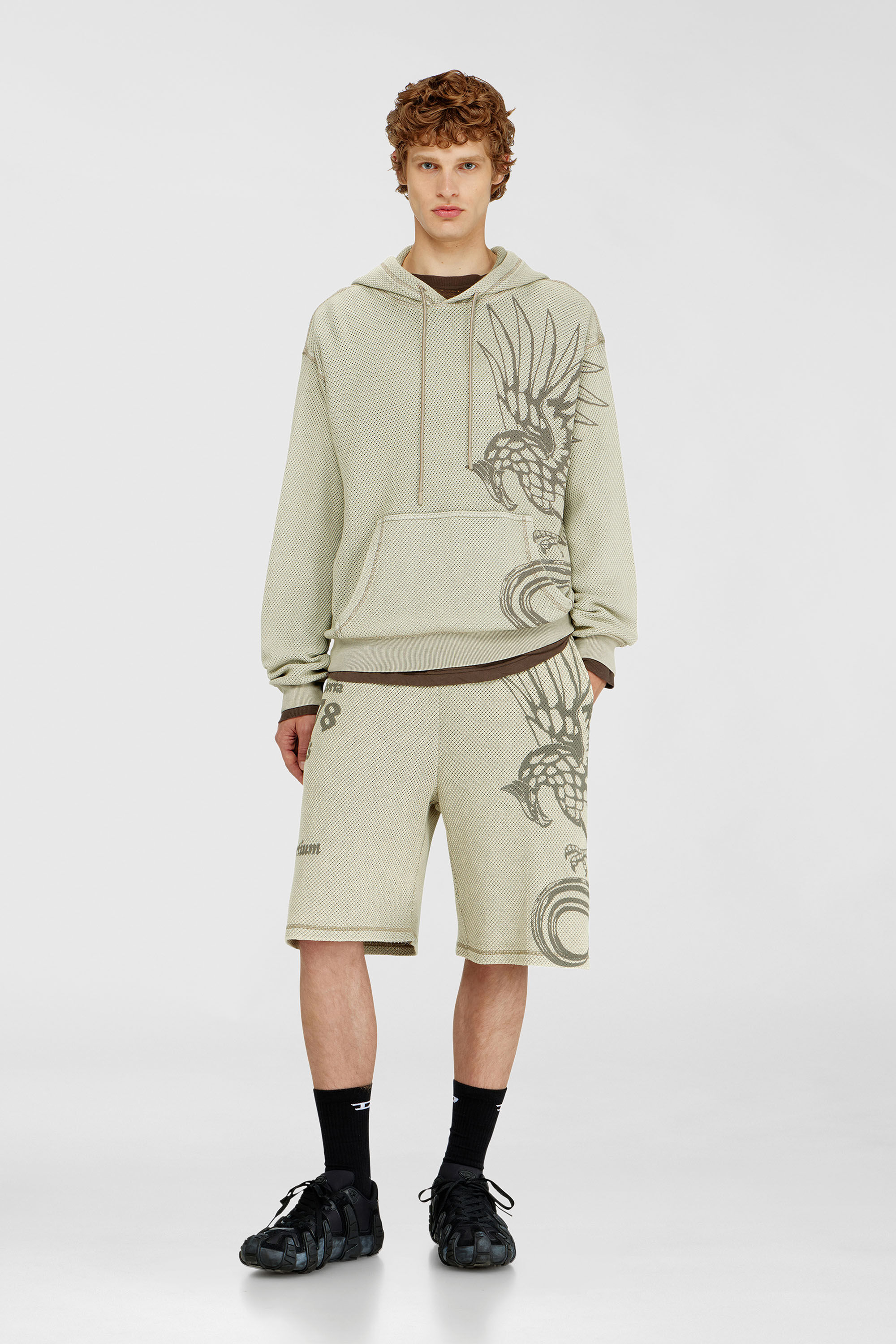 Diesel - P-ERRY, Male's ショートパンツ in ベージュ - 1