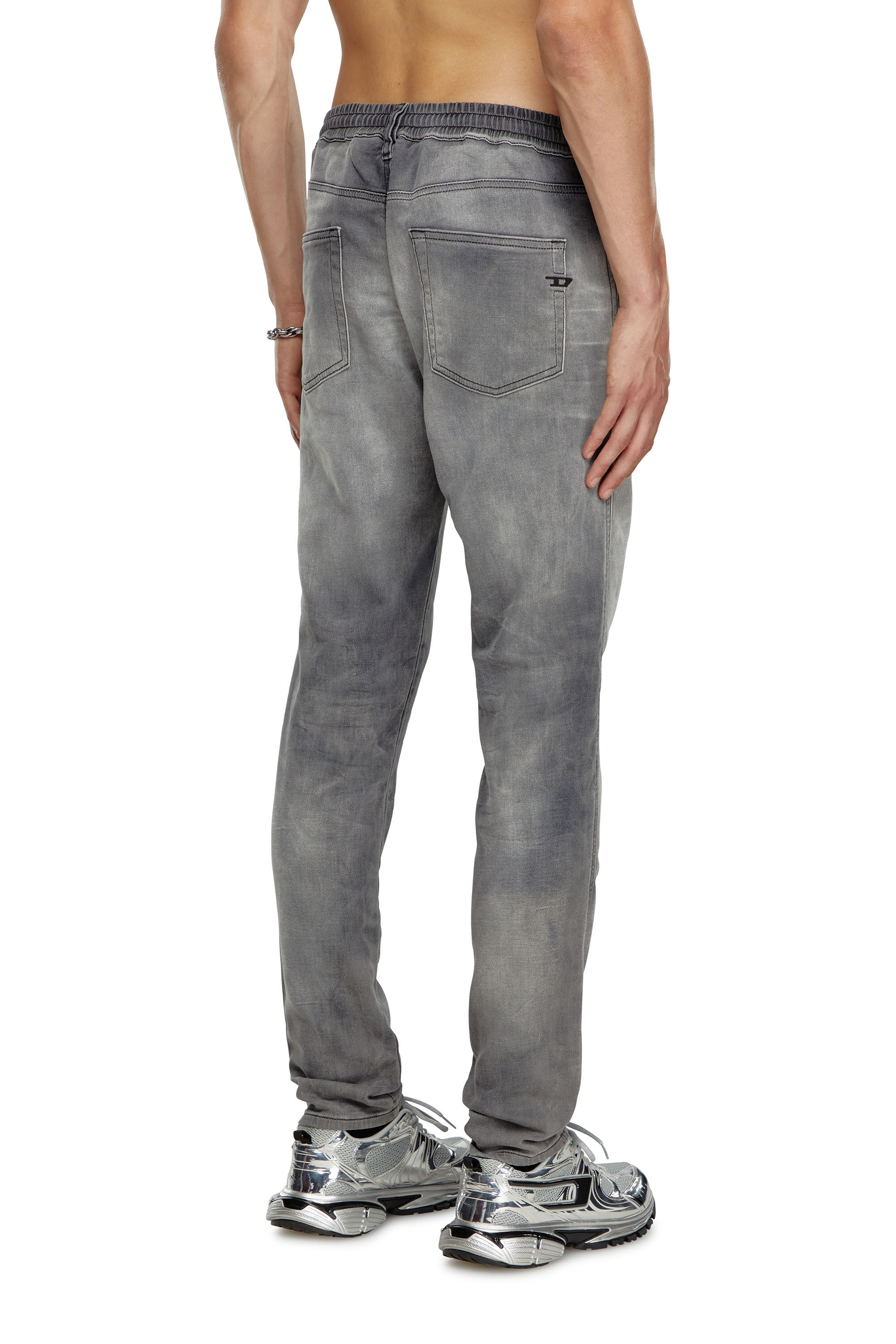 Diesel - Male's Slim 2060 D-Strukt Joggjeans® 068LR, ダークグレー - 5