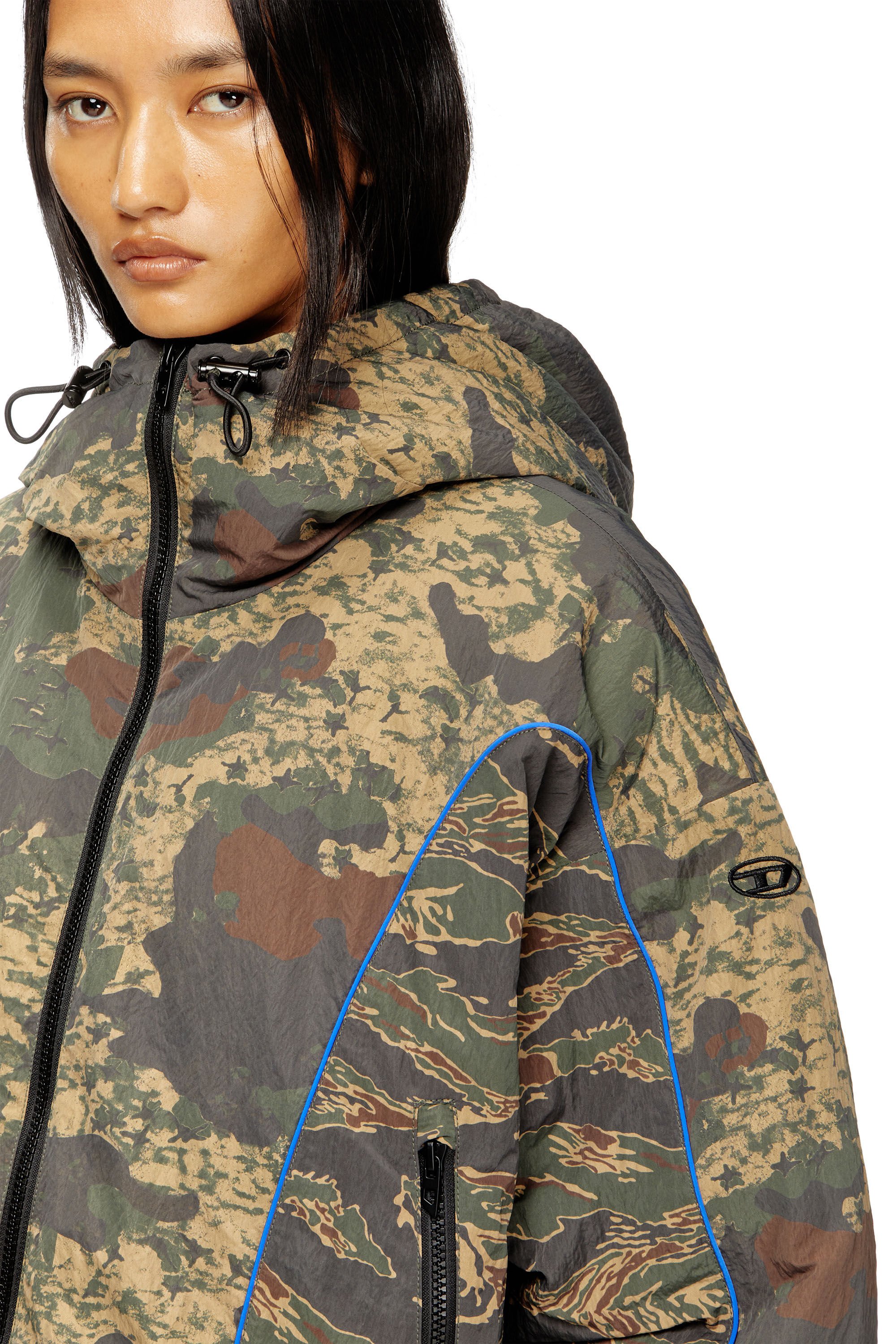 Diesel - G-ADIEL, Female's Jacket with mixed camo prints in ミリタリーグリーン - 4