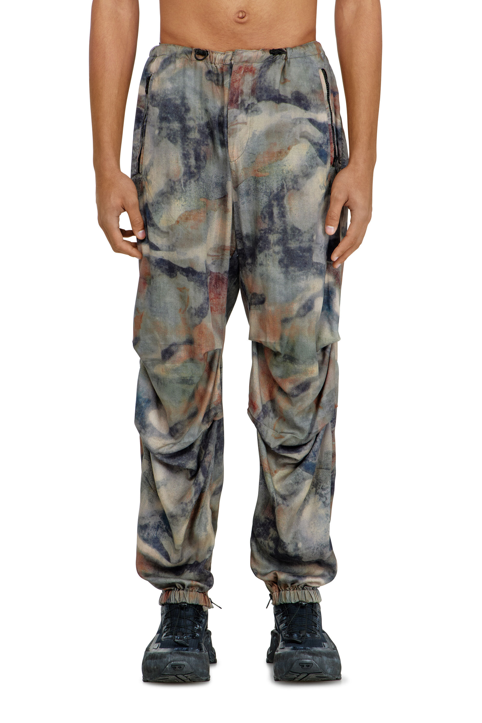 Diesel - P-STITCH-TKBZ, Male's Cargo pants in printed fabric in ミリタリーグリーン - 1