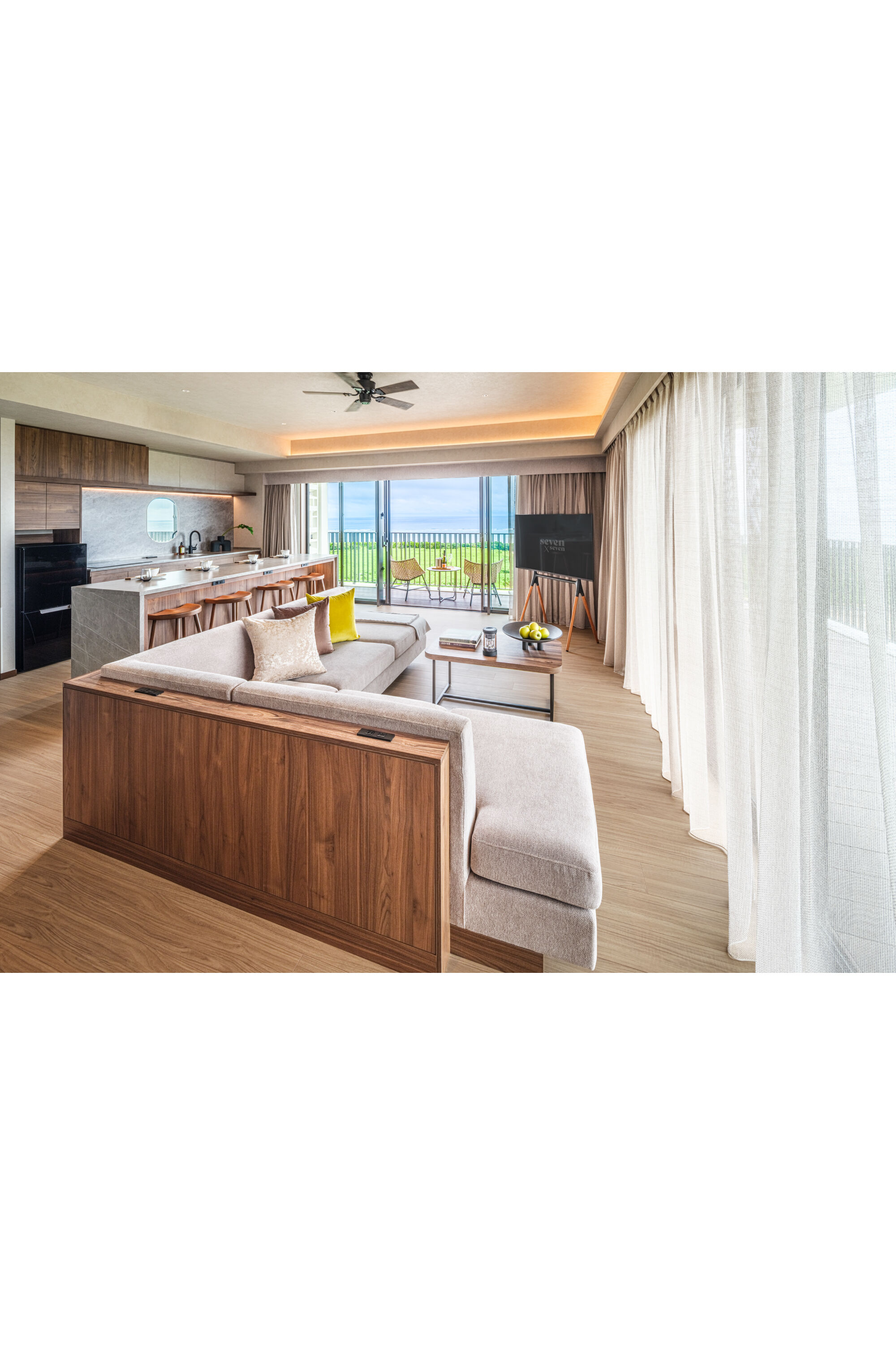 seven×seven ISHIGAKI