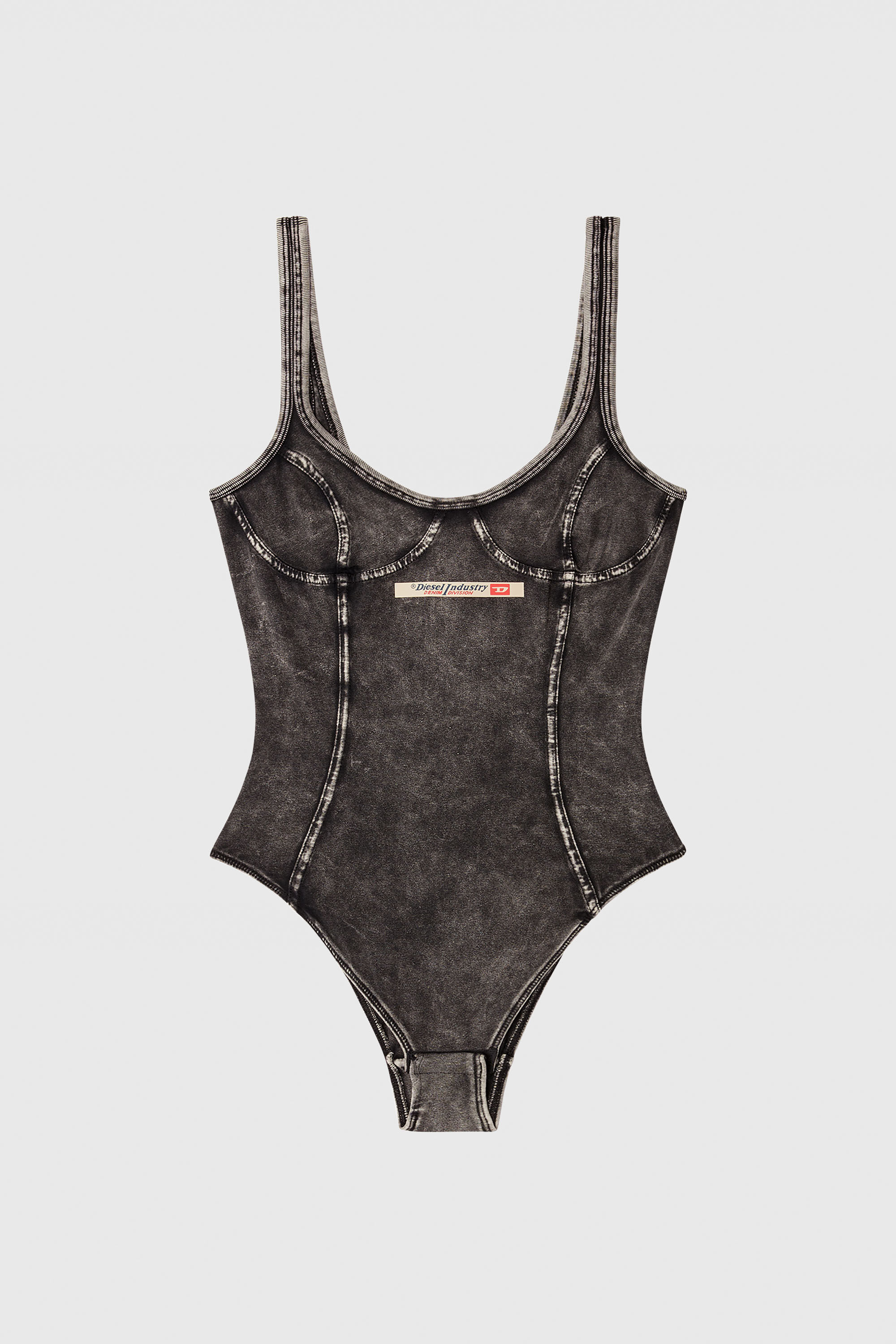 BODY SUIT