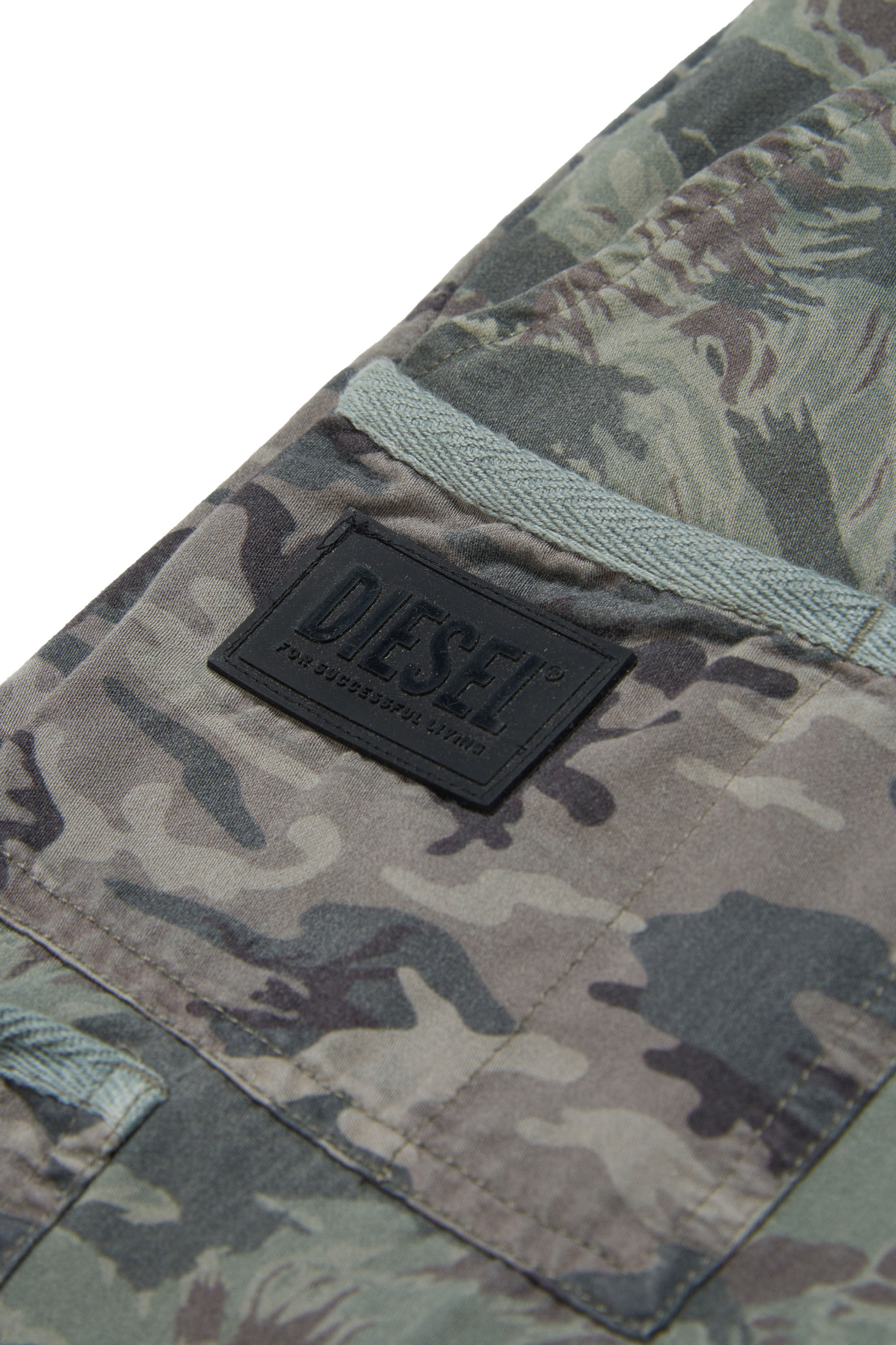 Diesel - PIEK-CMF, Male's キッズ ショートパンツ カモフラージュ in ミリタリーグリーン - 3