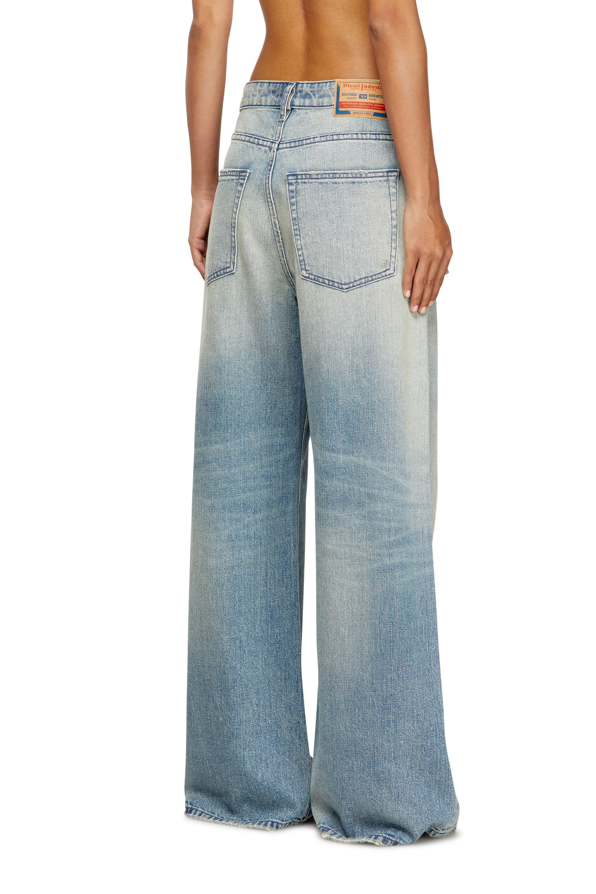 Diesel - Female's Relaxed Jeans 1996 D-Sire 0DBEC, ライトブルー - 4