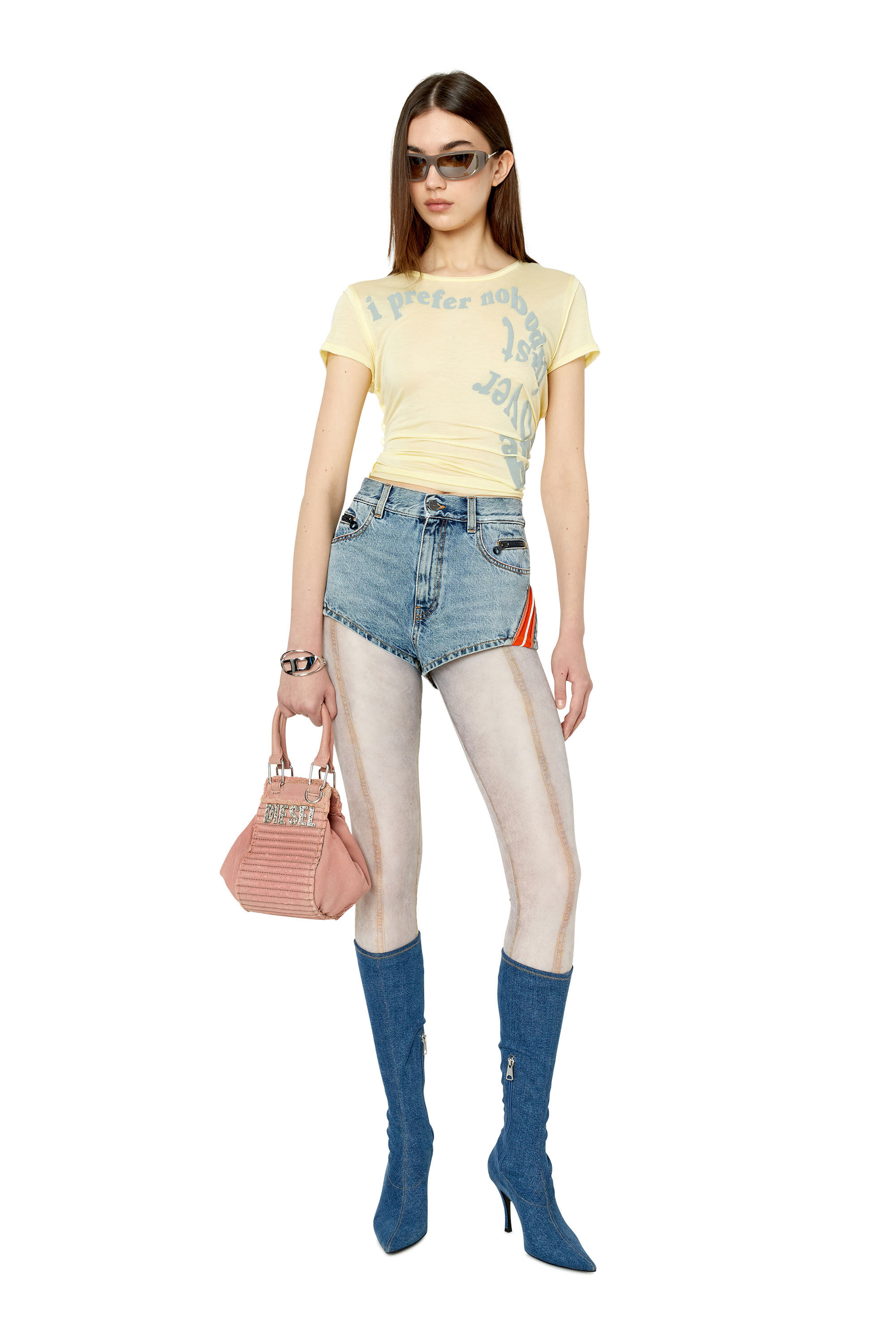Diesel - T-UNCUTIE-RAW, Female's 半袖 Tシャツ トップス in Yellow - 1