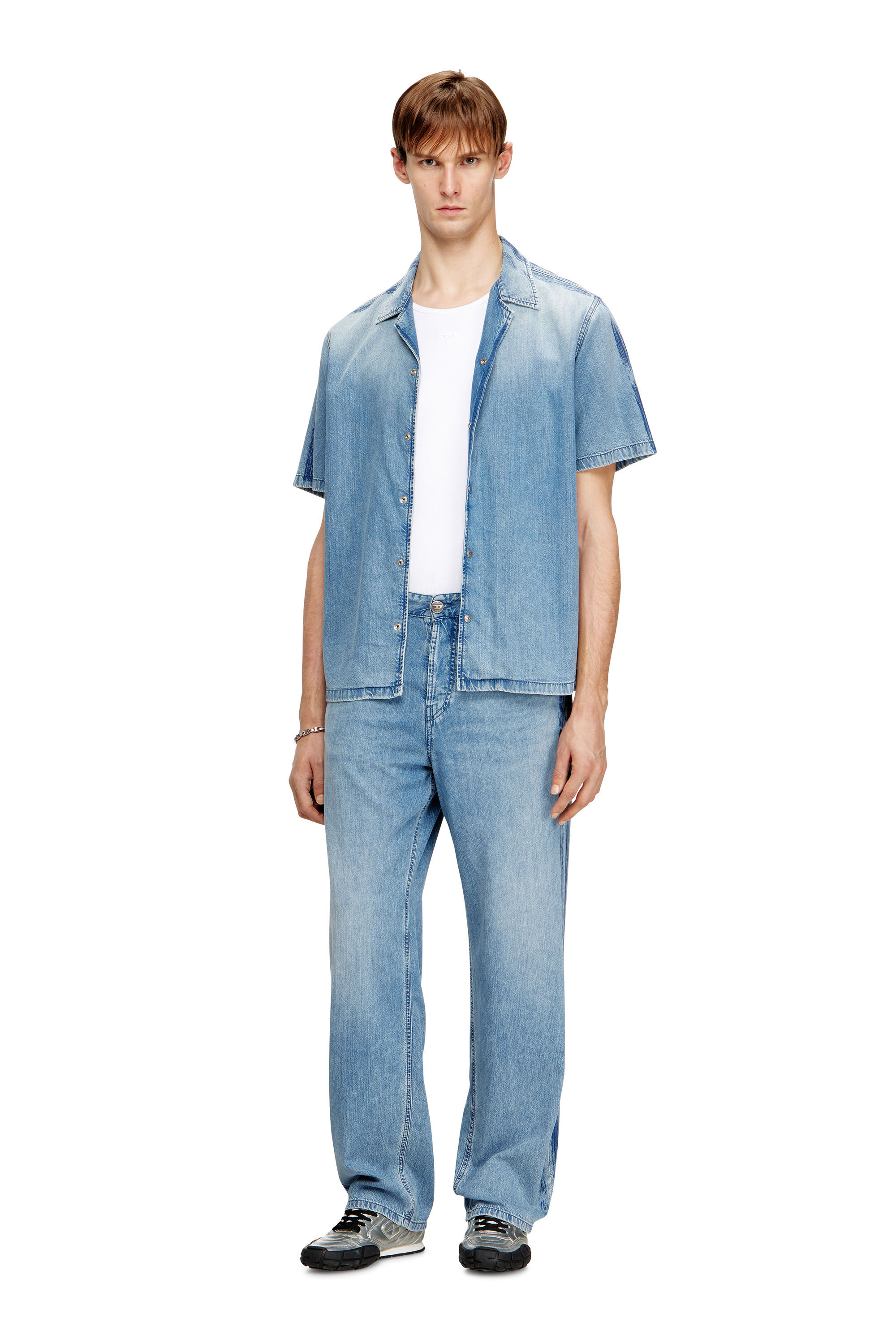 Diesel - D-NABIL-S9, Male's デニム半袖シャツ in ライトブルー - 1