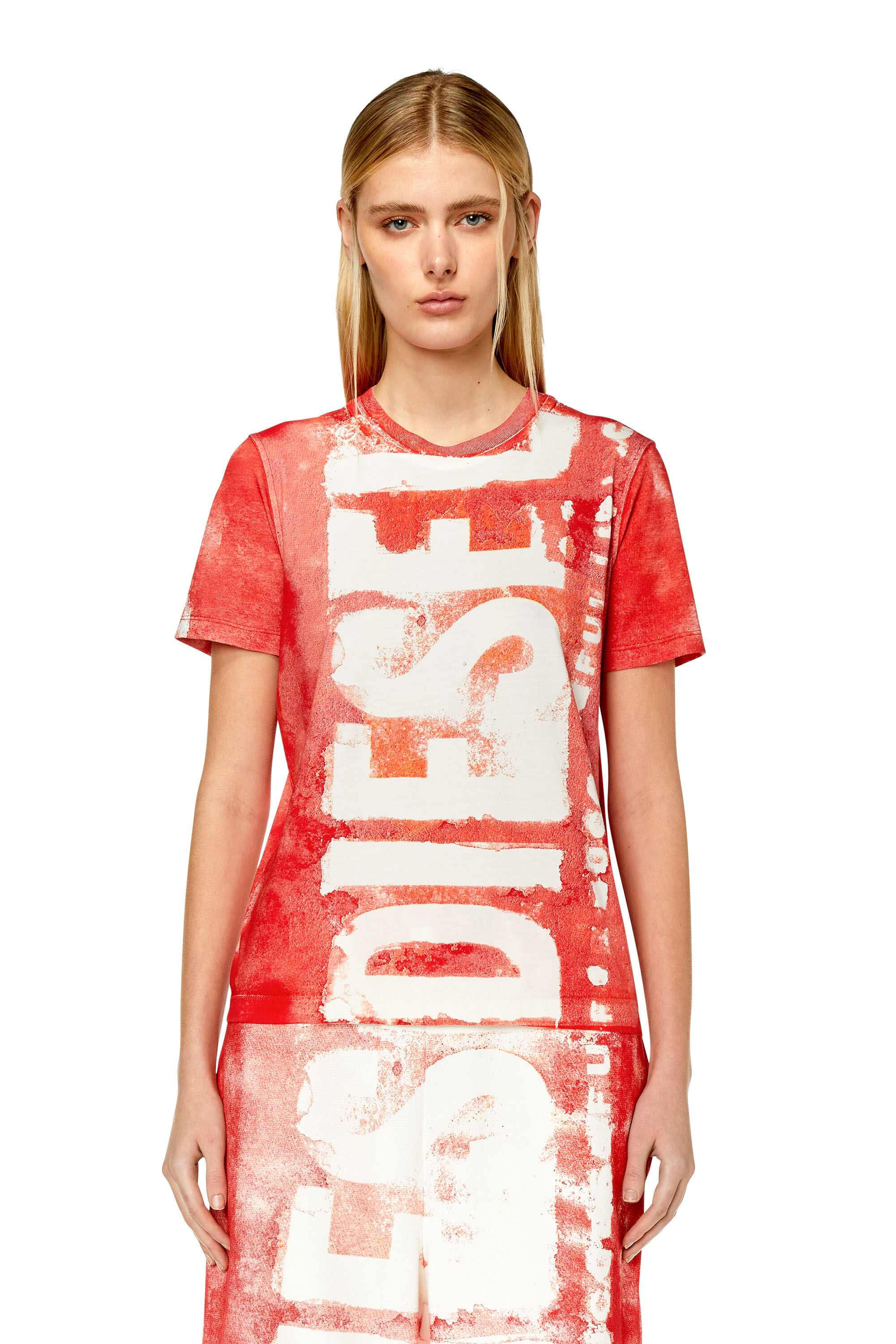 Diesel - T-REG-G1, Female's 半袖 Ｔシャツ ロゴ in レッド - 3