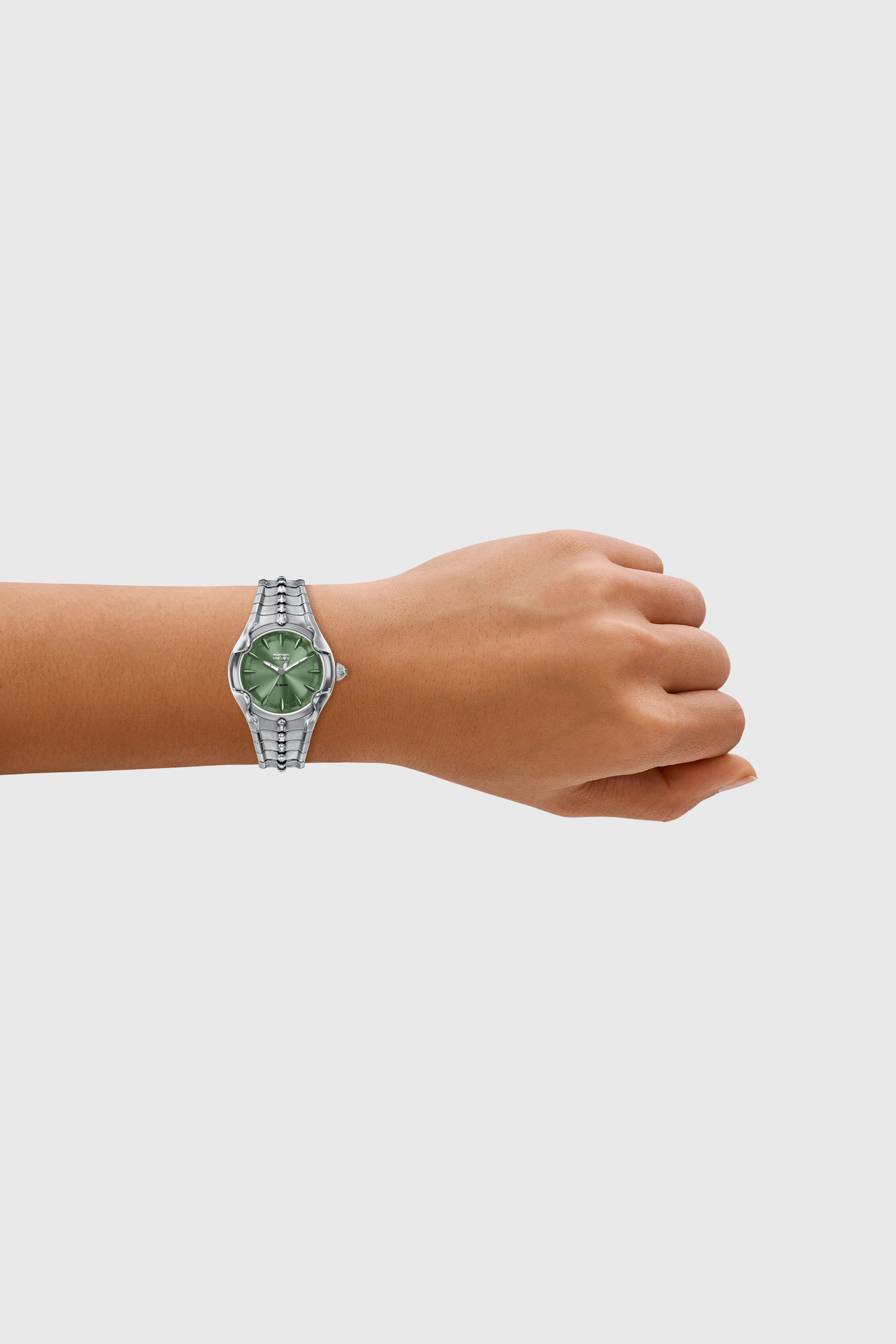 DZ5632 WATCH Vert stainless steel watch｜シルバー｜メンズ｜DIESEL