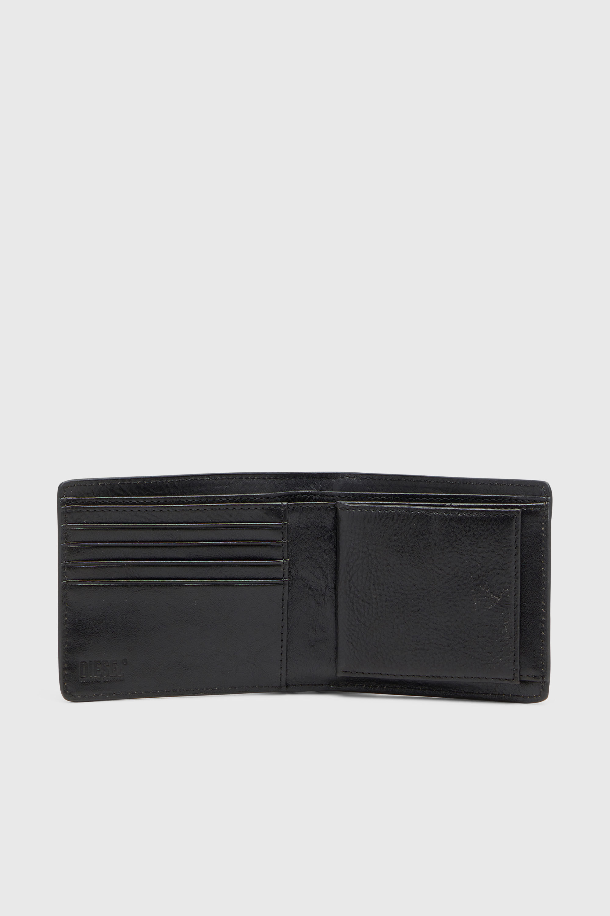 DIESEL ディーゼル Dロゴ 二つ折り財布 ブラック コンパクトウォレット FLAG-D BI-FOLD COIN S 3D 二つ折りウォレット｜ブラック｜メンズ｜DIESEL
