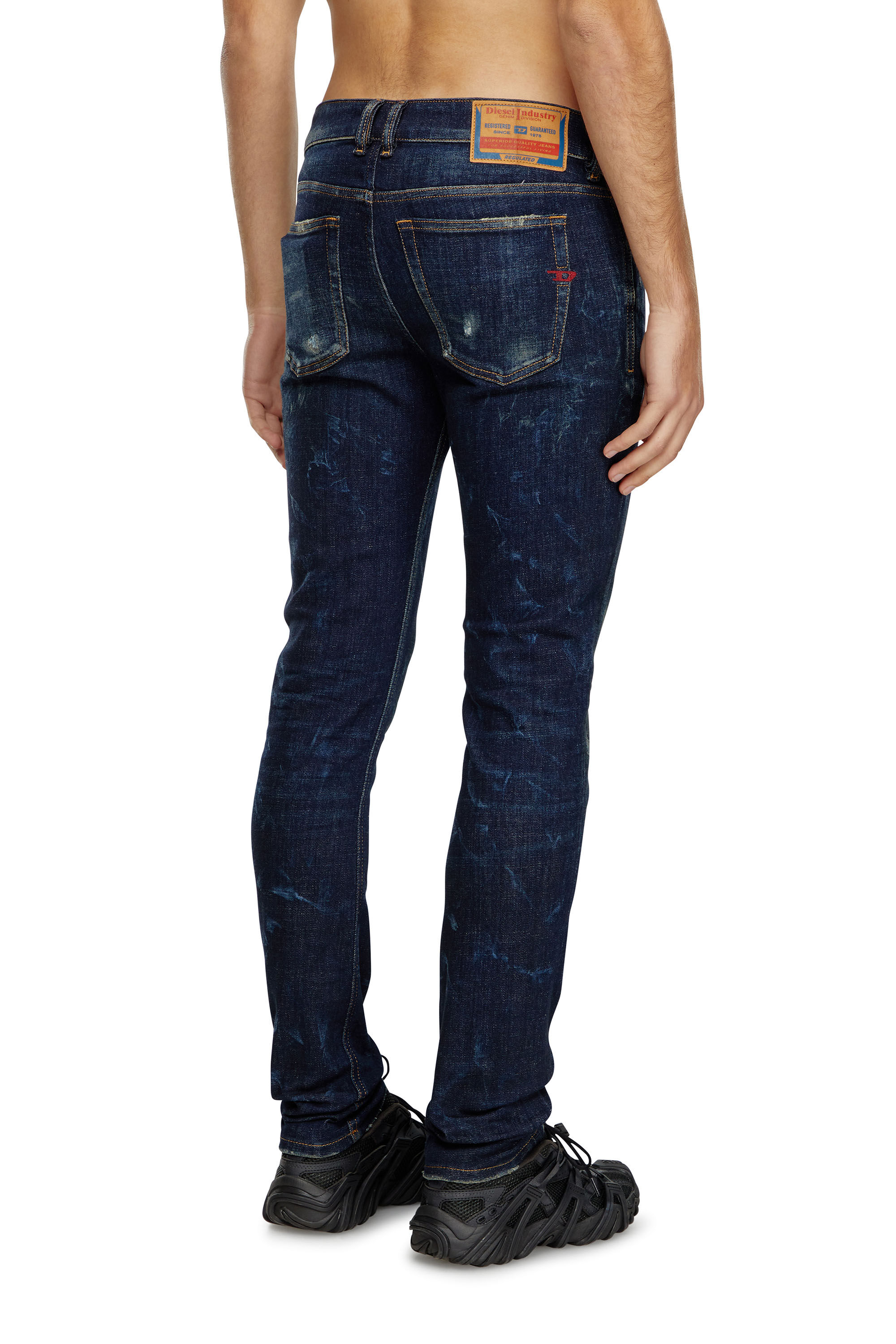 Diesel - Male's Skinny Jeans 1979 Sleenker 09J26, ダークブルー - 5