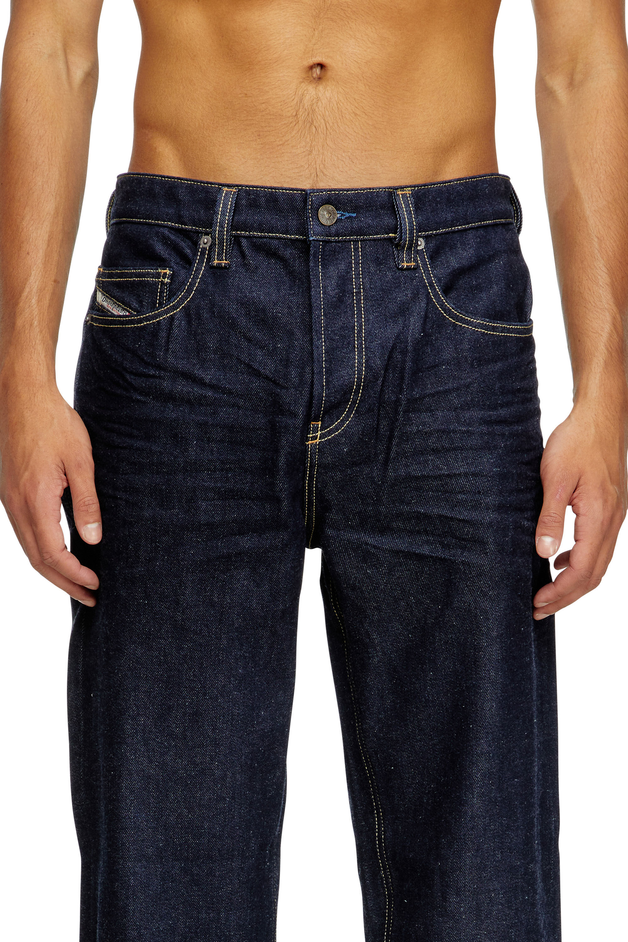 Diesel - Male's Relaxed Jeans 2001 D-Macro 0GRDV, ダークブルー - 5