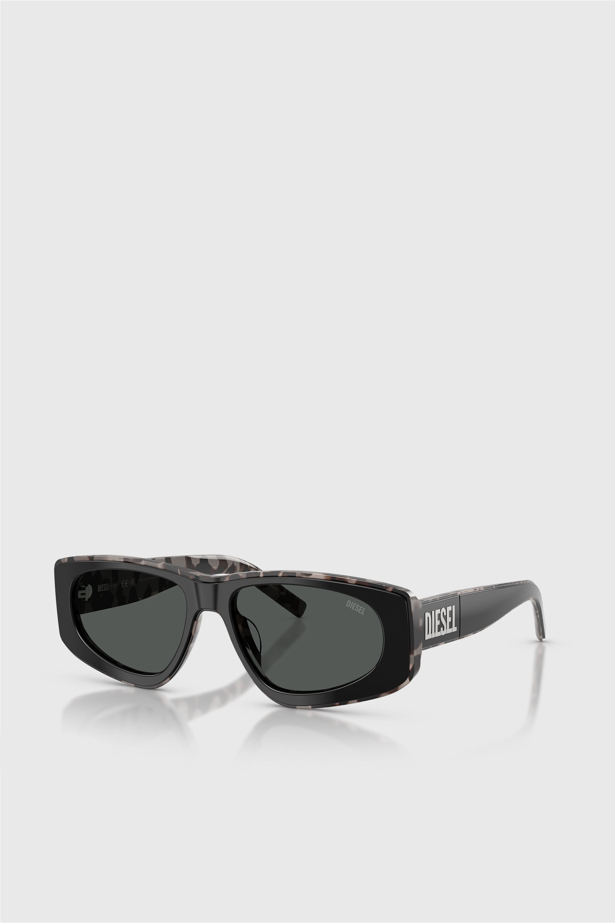 Diesel - 0DL2021U, Unisex's Geometric Sunglasses in ブラック - 2