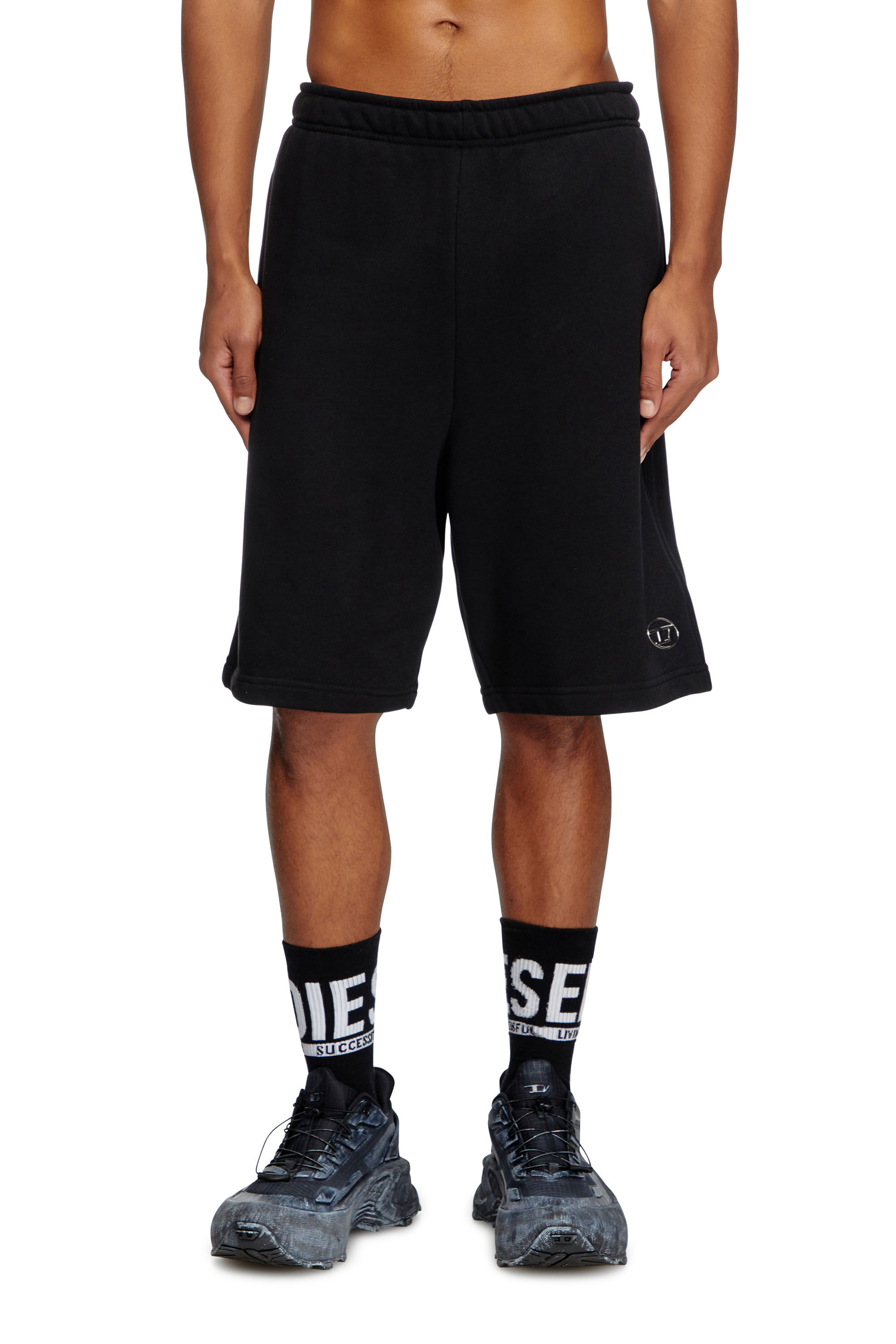 Diesel - P-MARSHY-OD, Male's Sweat shorts with silver Oval D in ブラック - 3