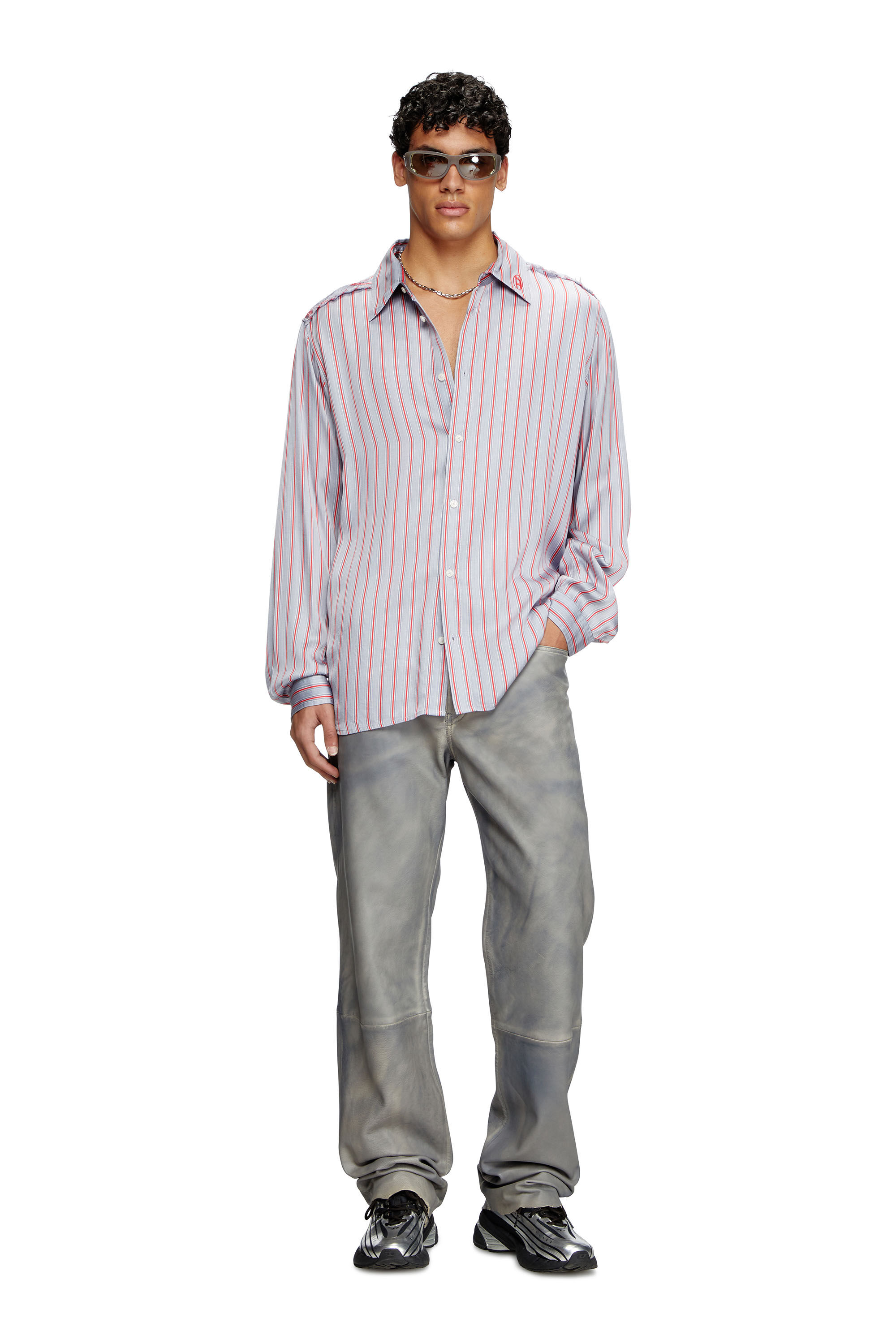 Diesel - S-KLAB, Male's Pin stripe viscose shirt in ブルー/レッド - 1