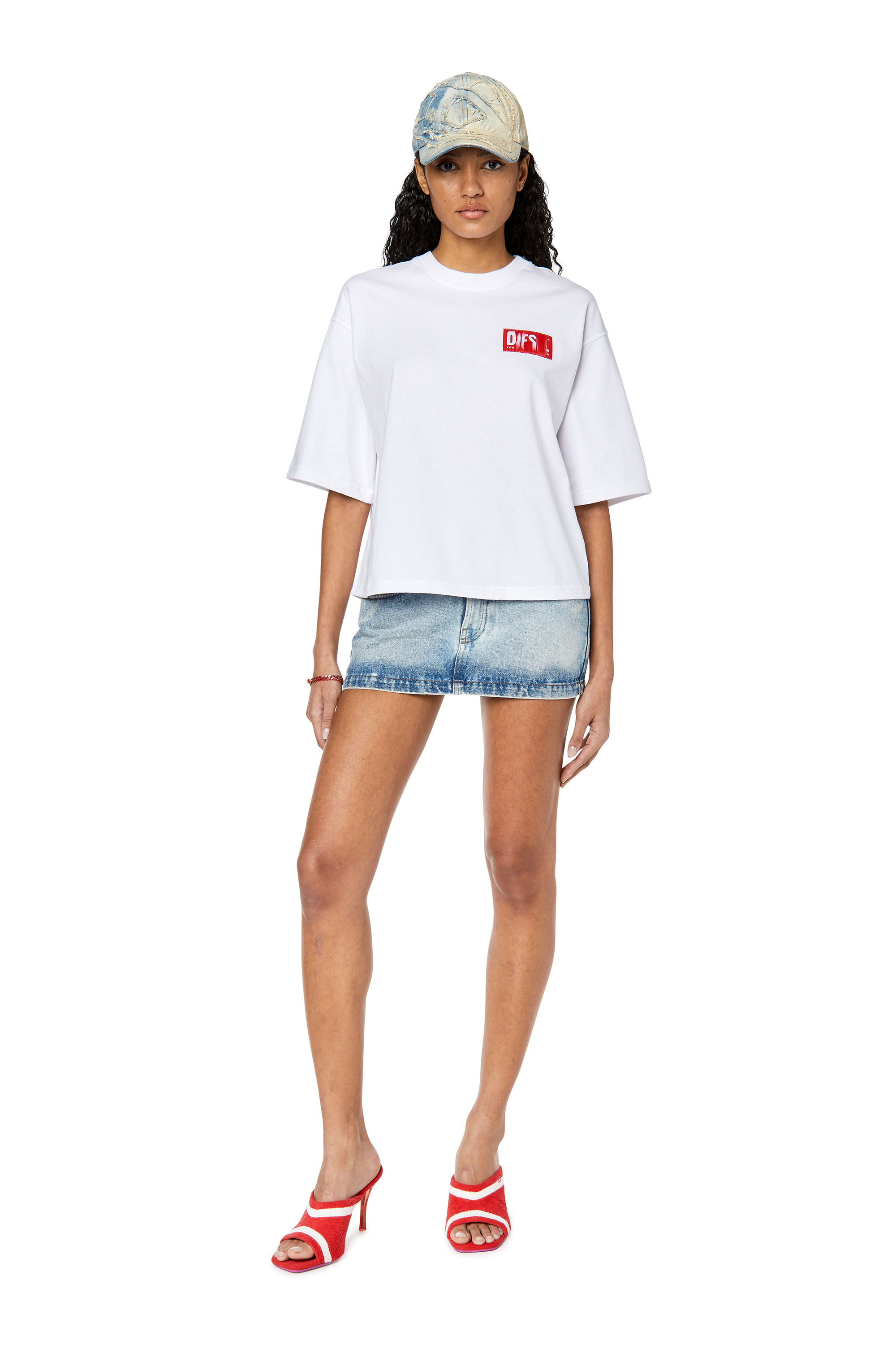 Diesel - T-ROWYLABEL, Female's 半袖Tシャツ DIESELロゴ in ホワイト - 1