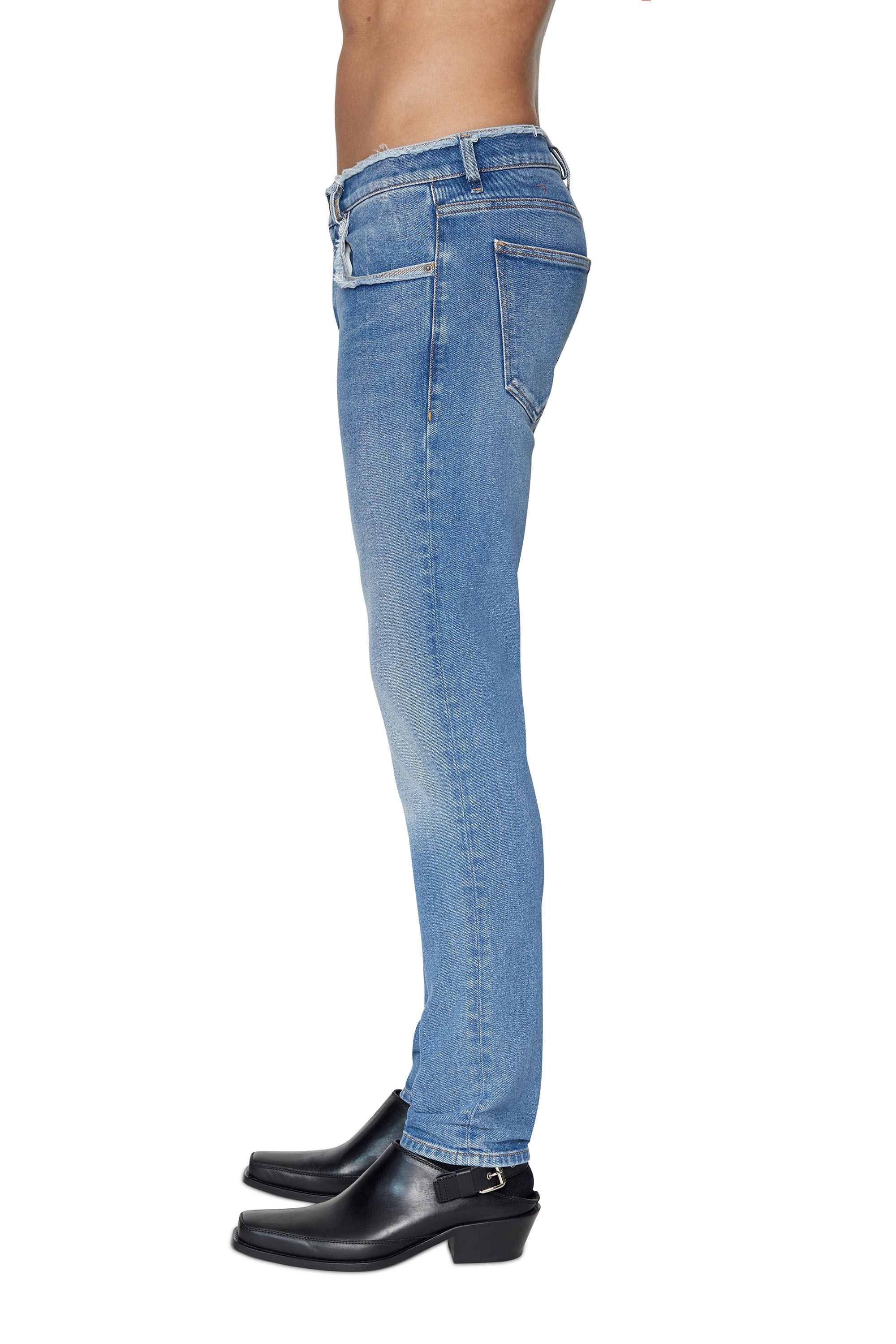 Diesel - Slim Jeans 2019 D-Strukt 09E19, Male's スリム Jeans - 2019 D-Strukt in ミディアムブルー - 5