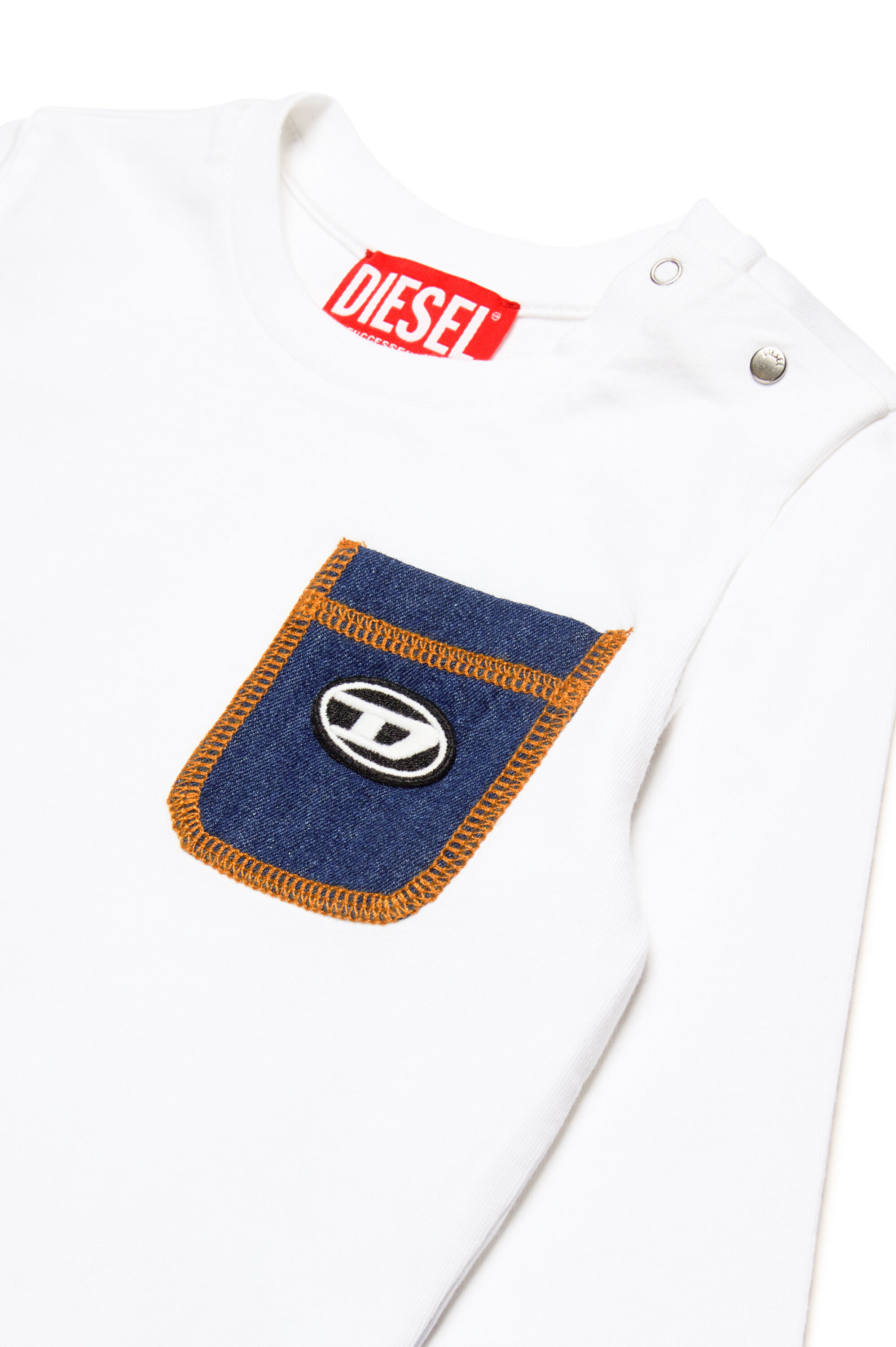 Diesel - TDUMBOB, Male's Long-sleeve T-shirt with denim pocket in ホワイト - 3