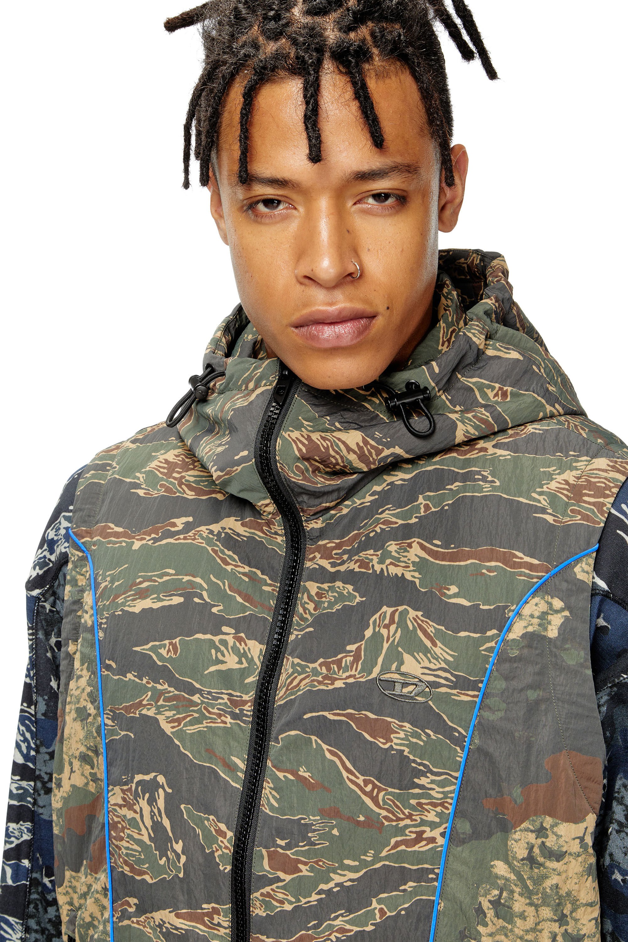 Diesel - J-OSTEND-SL-CAMU, Male's Hooded vest with mixed camo prints in ブルー/グリーン - 4