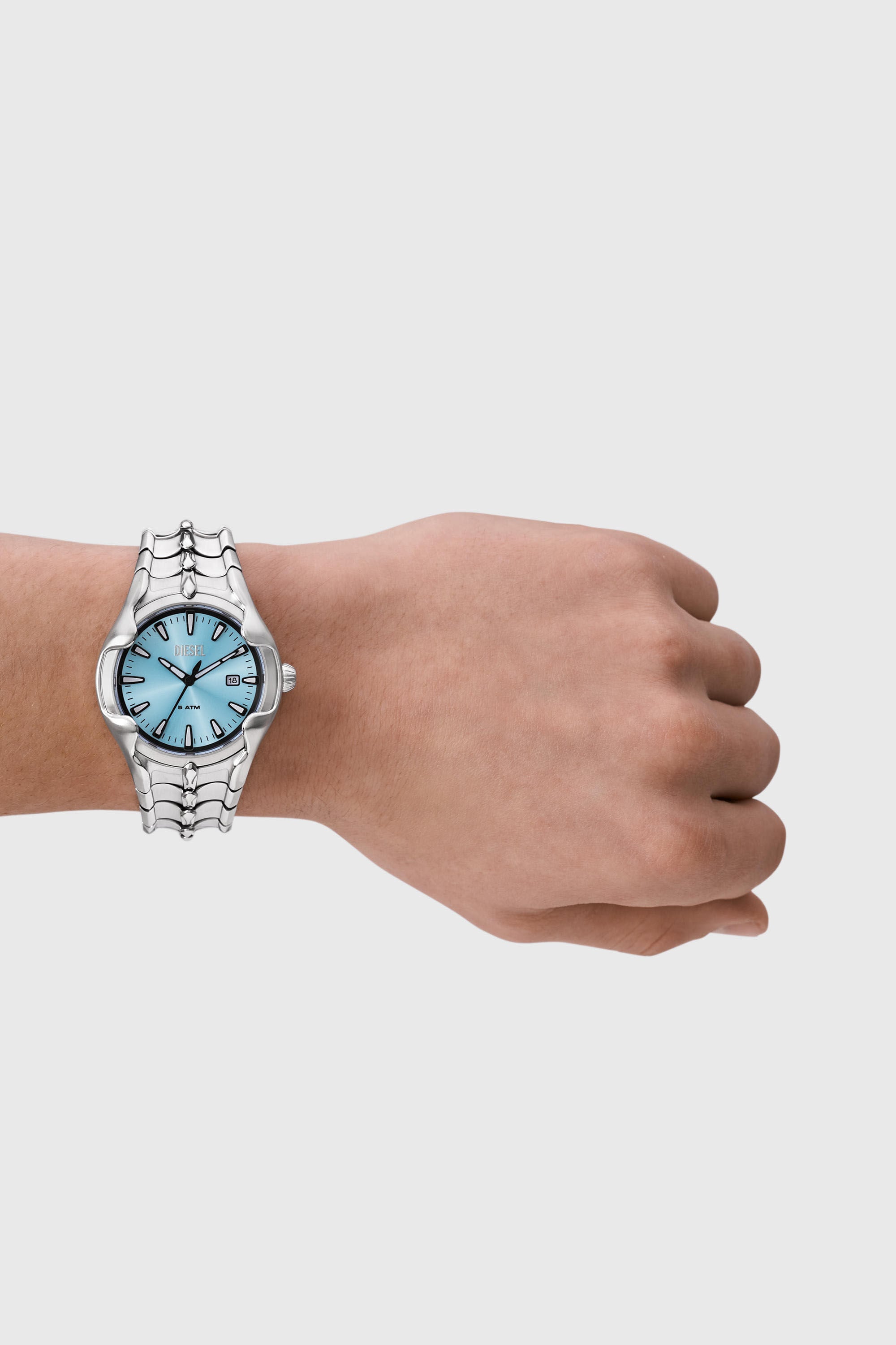 Diesel - DZ2200, Male's Vert three-hand date stainless steel watch in シルバー - 5