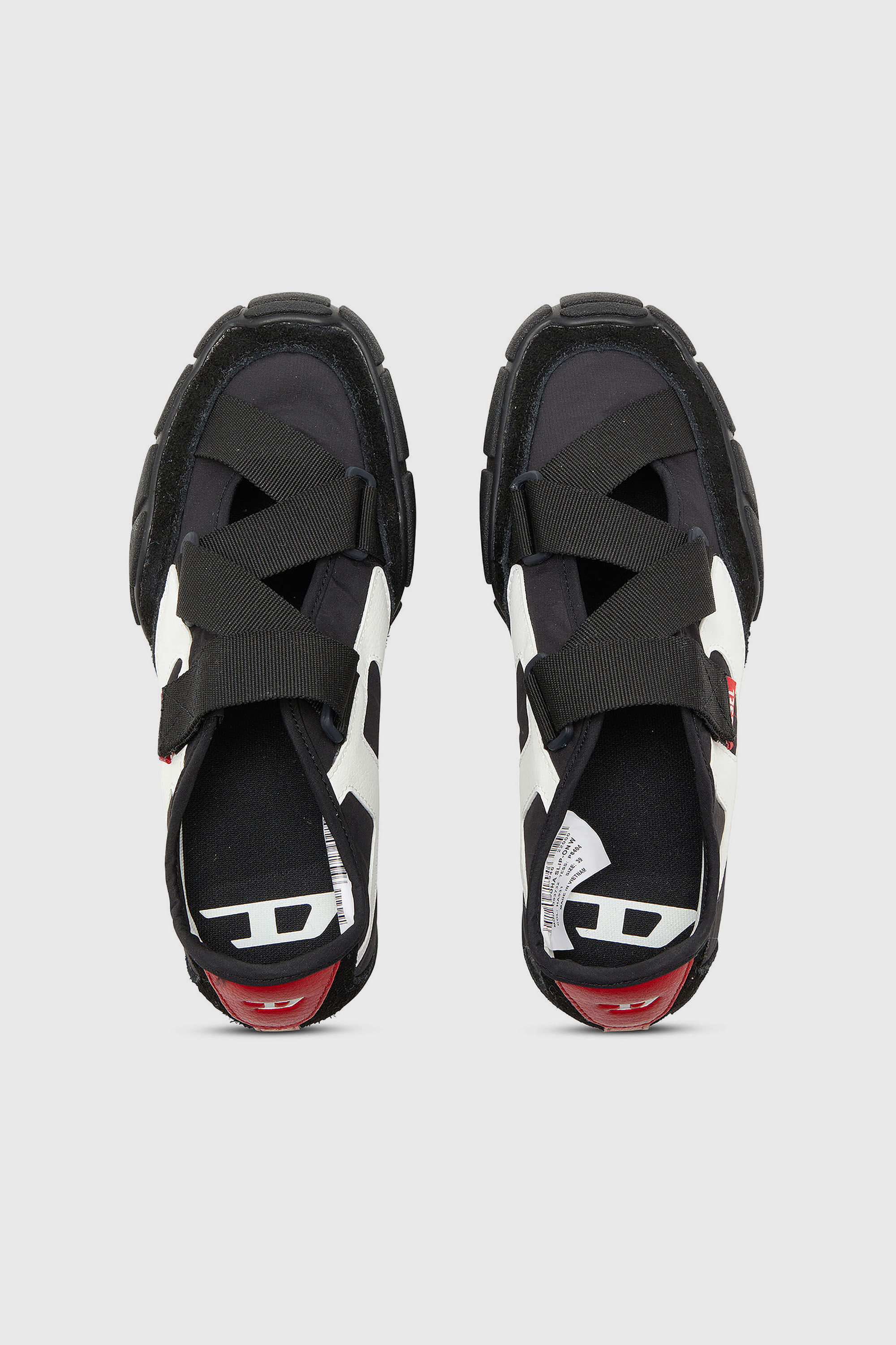 Diesel - S-PAGODHA SLIP-ON W, Female's スニーカー in ブラック/ホワイト - 5